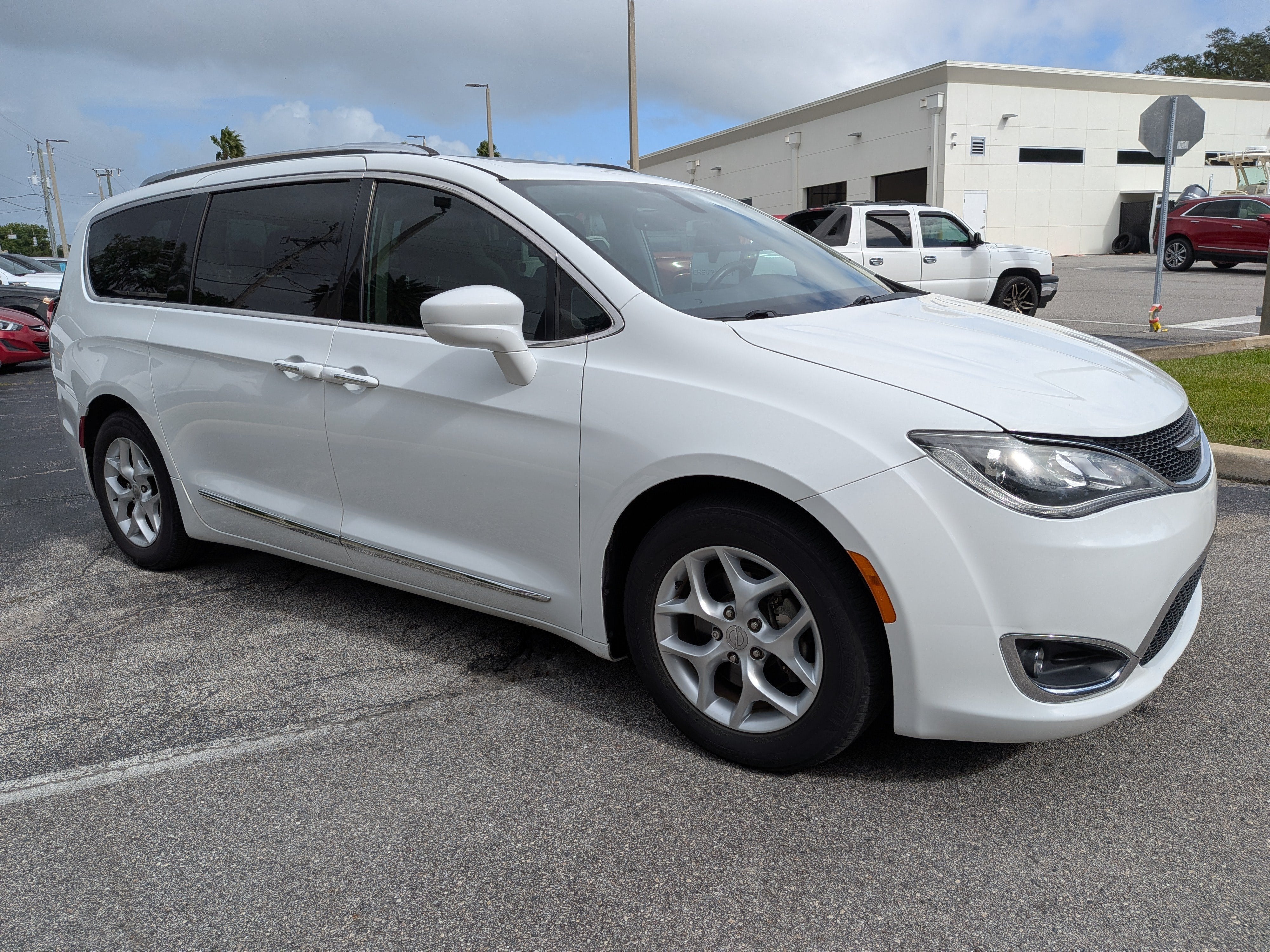 2018 Chrysler Pacifica Touring L Plus