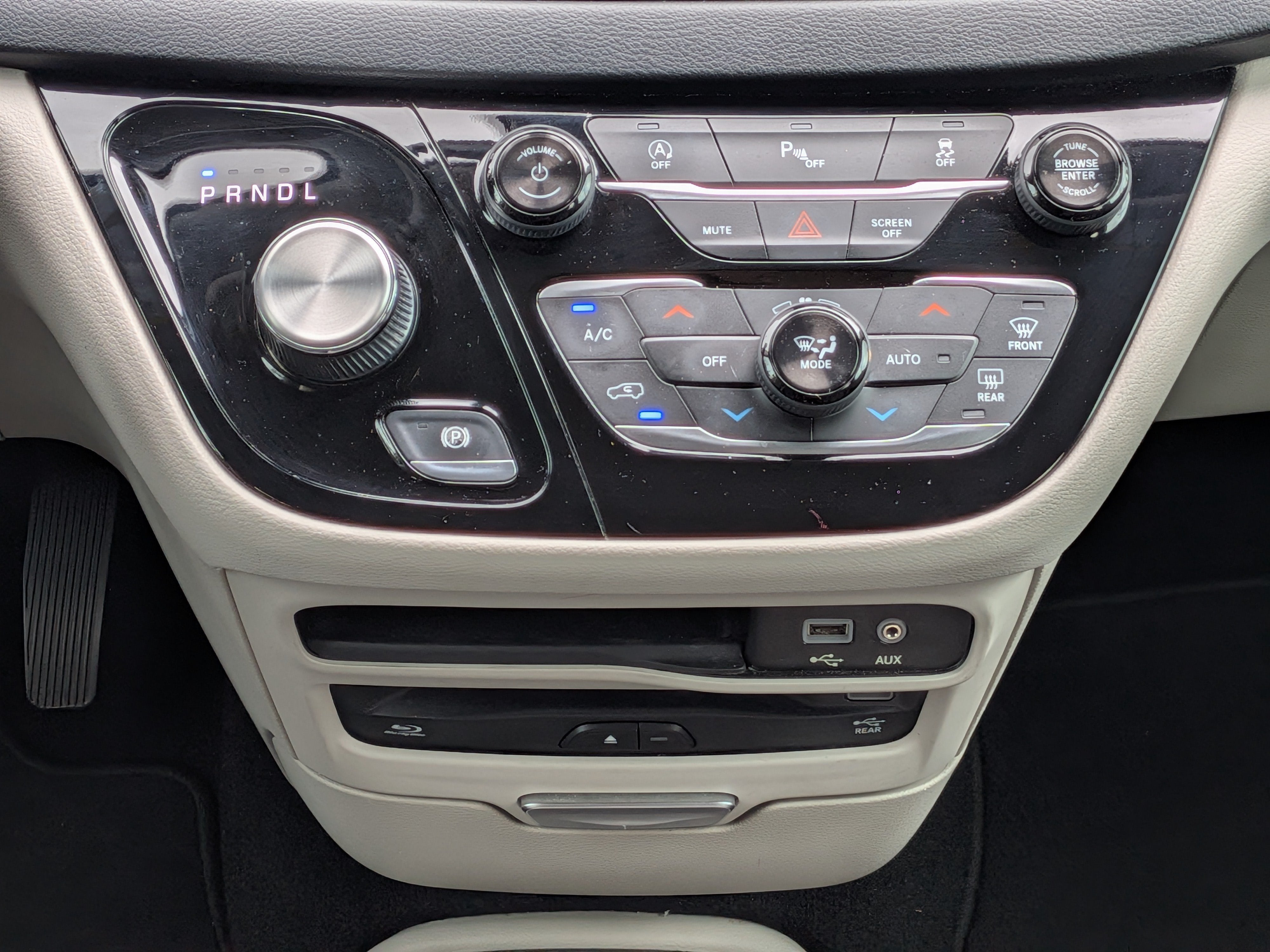 2018 Chrysler Pacifica Touring L Plus