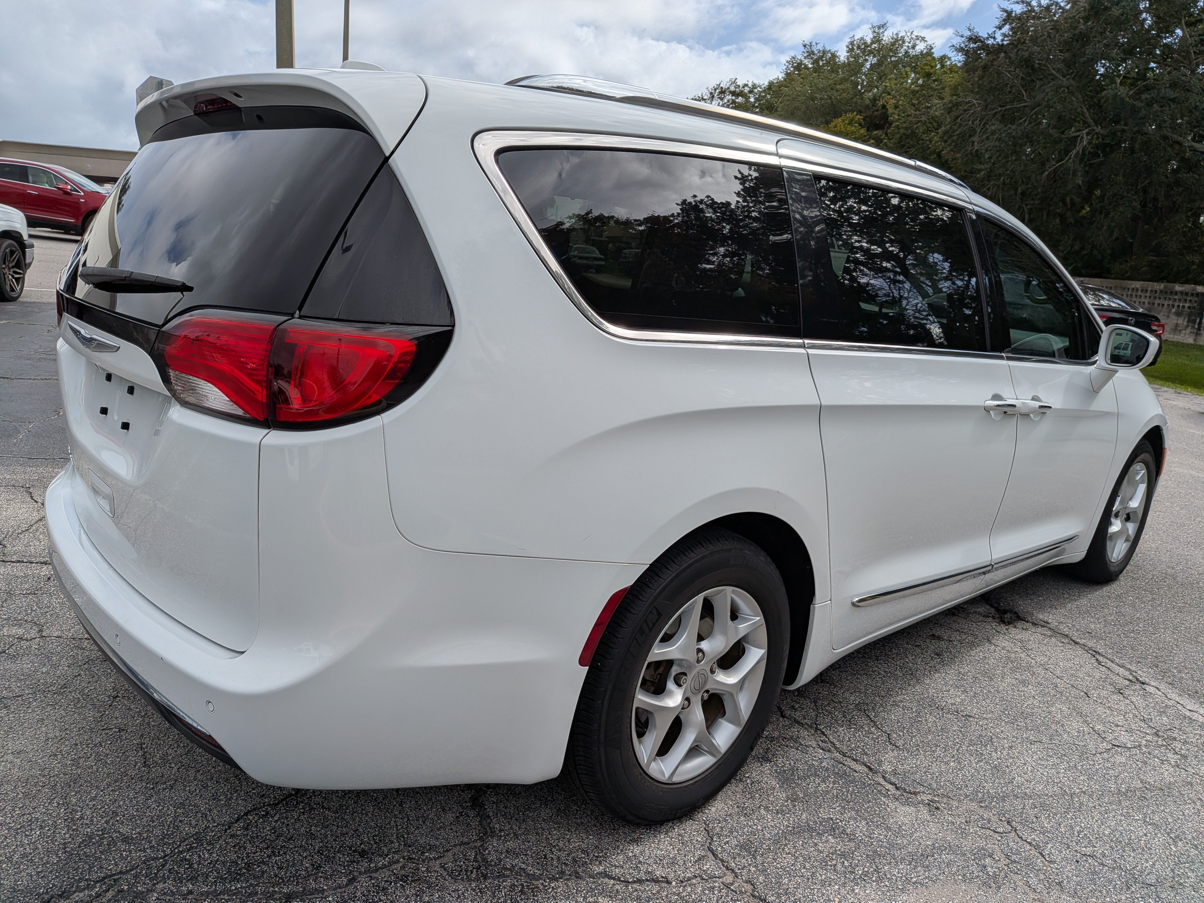 2018 Chrysler Pacifica Touring L Plus