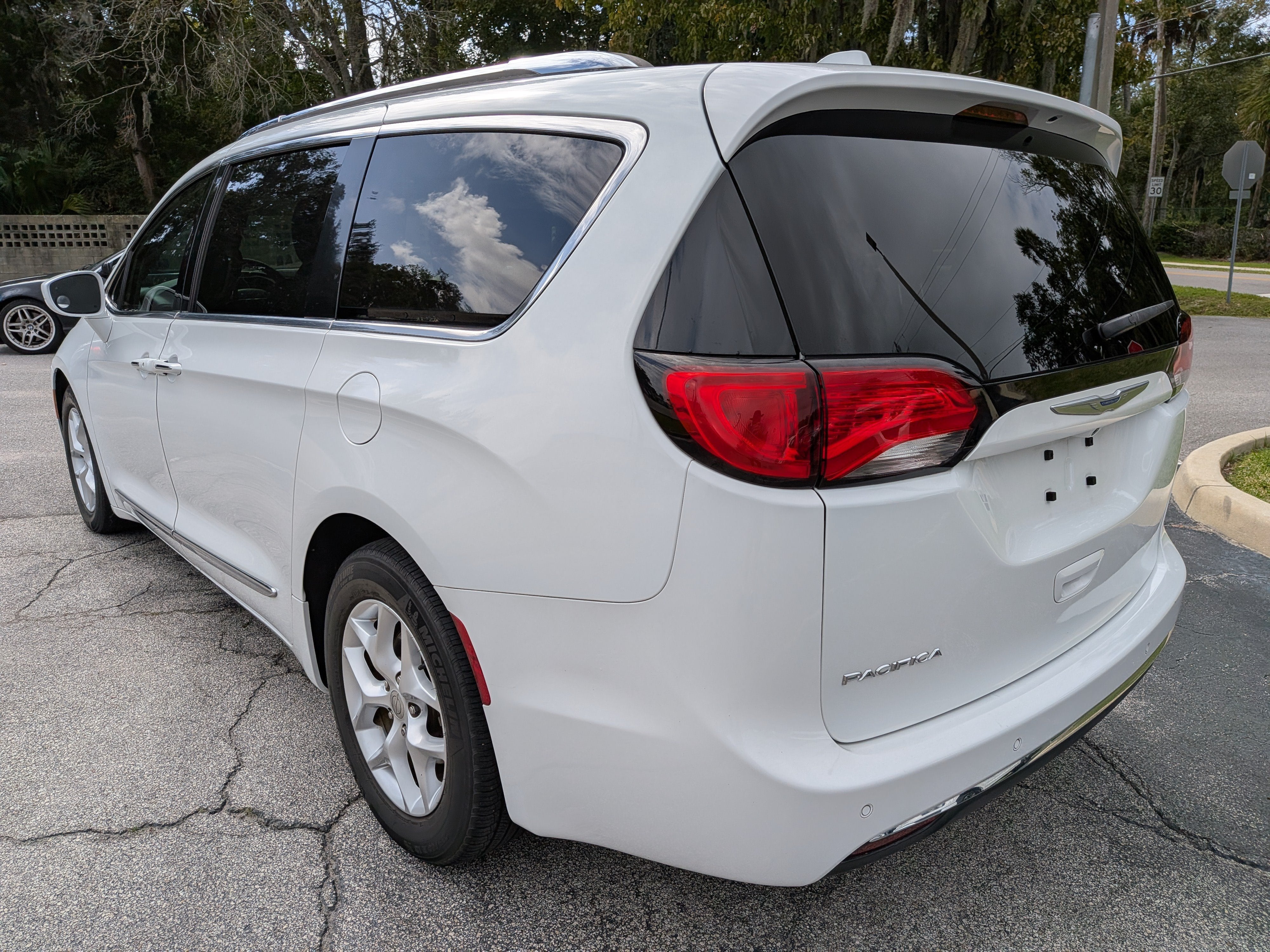 2018 Chrysler Pacifica Touring L Plus
