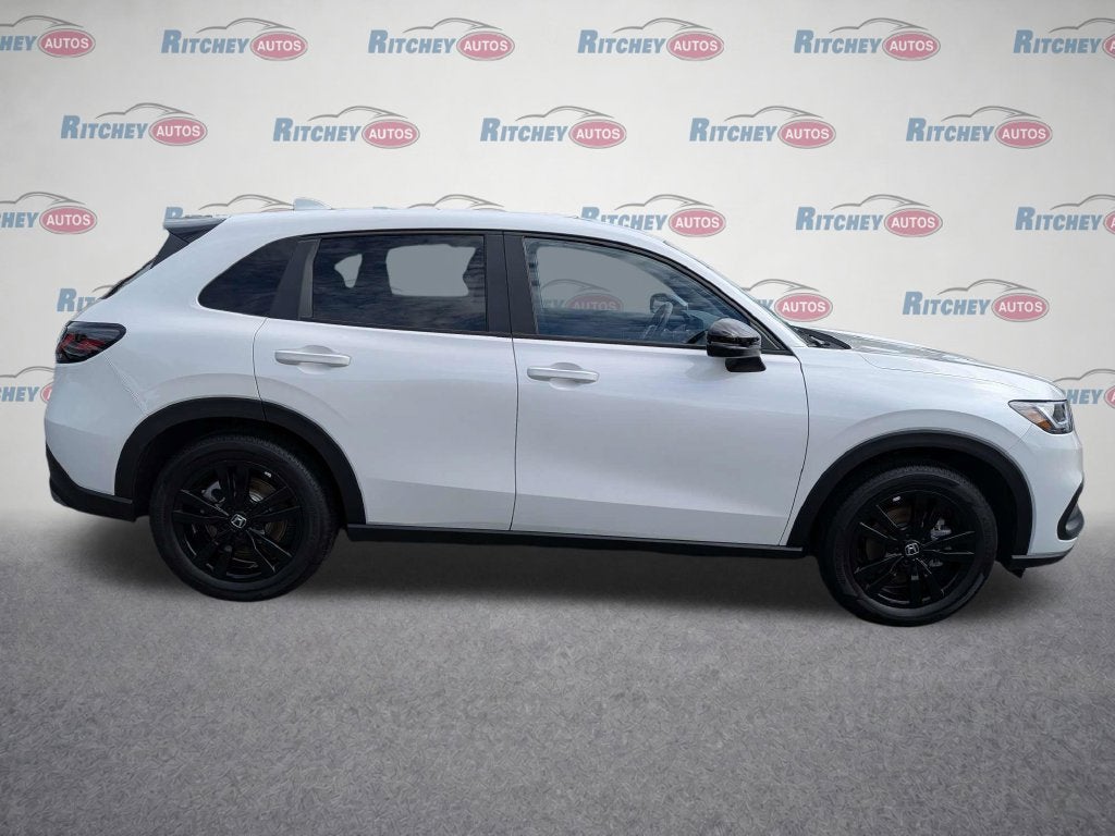 2026 Honda HR-V 2WD Sport