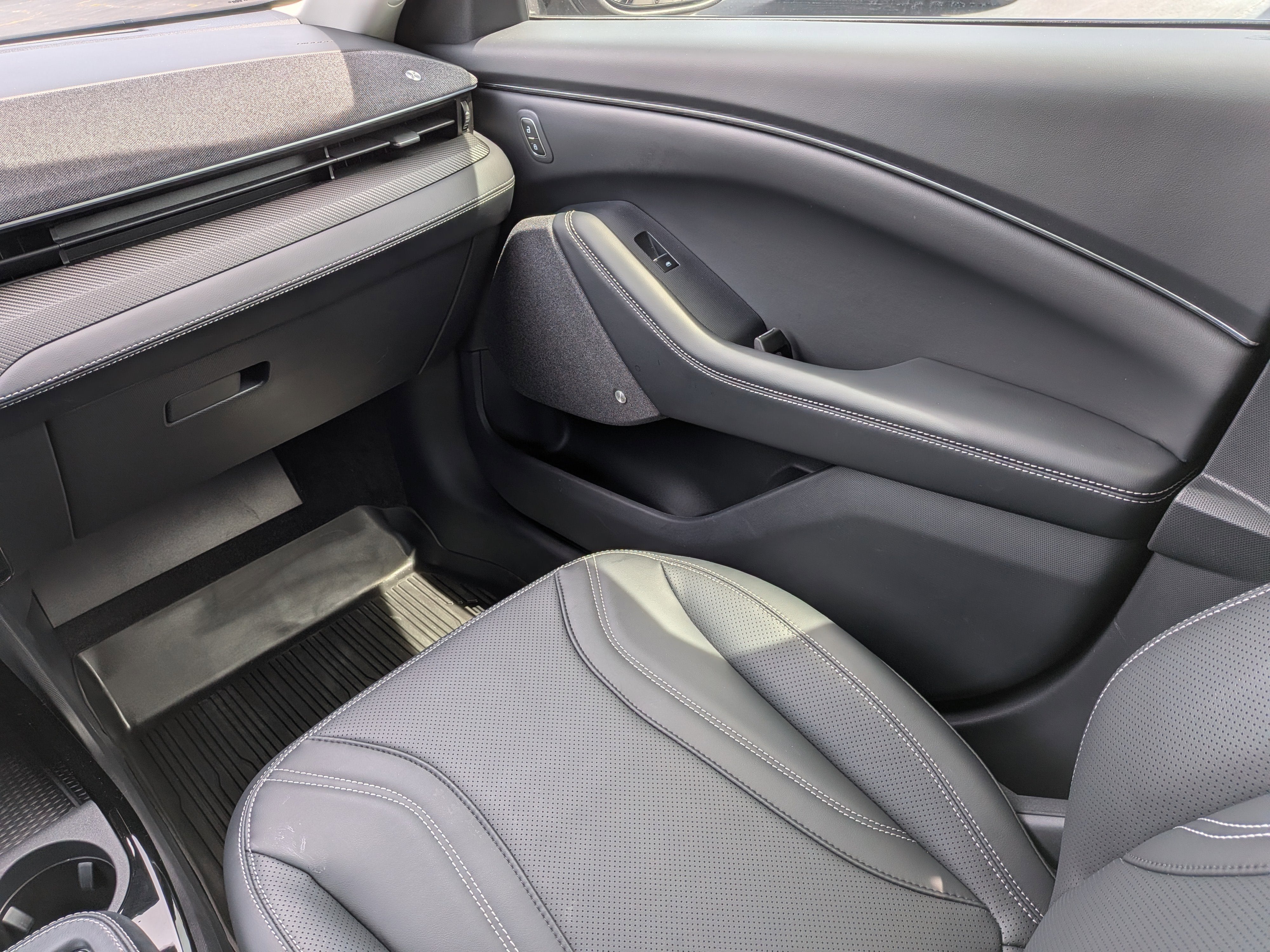 2024 Ford Mustang Mach-E Premium