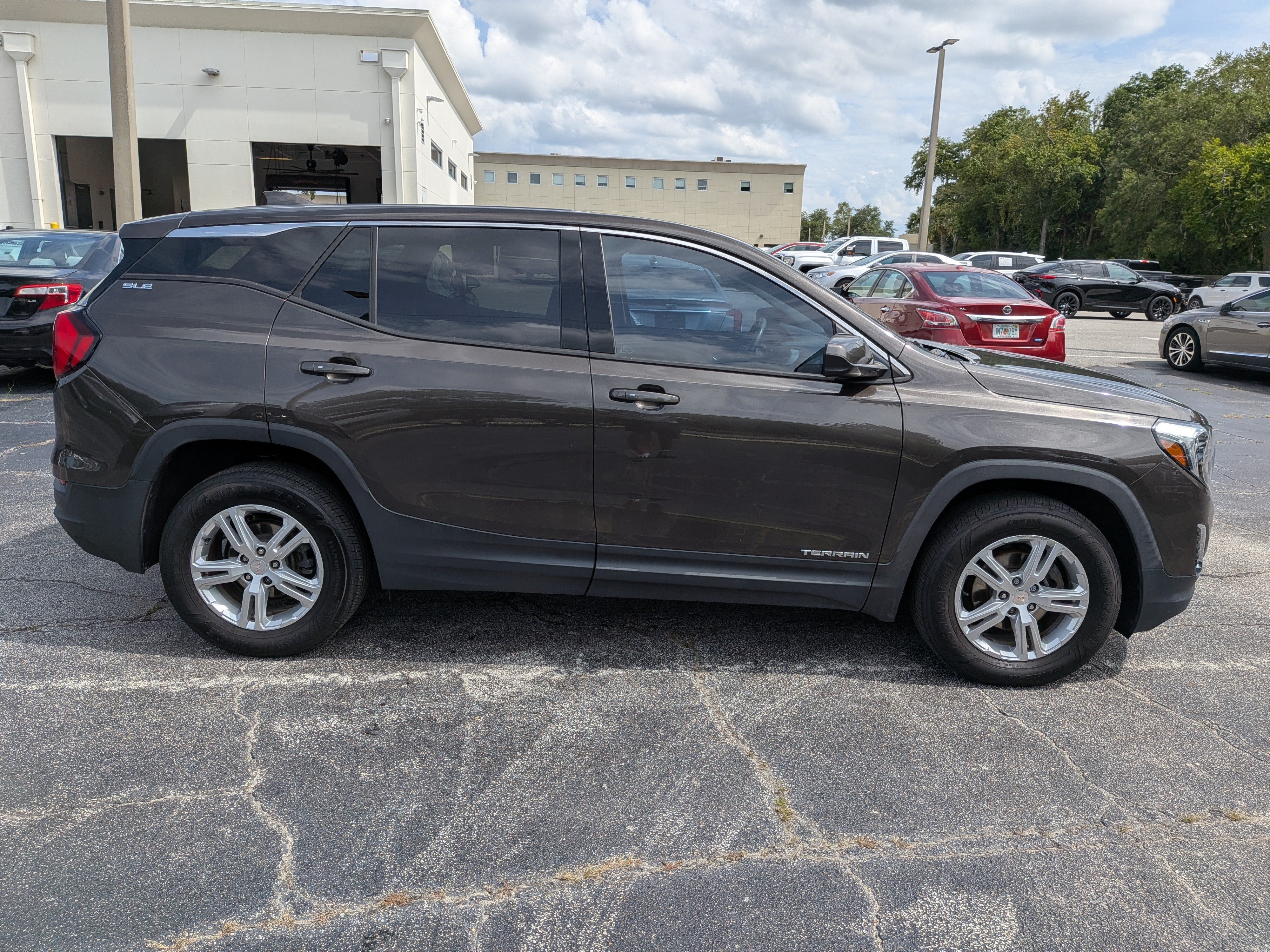 2020 GMC Terrain SLE