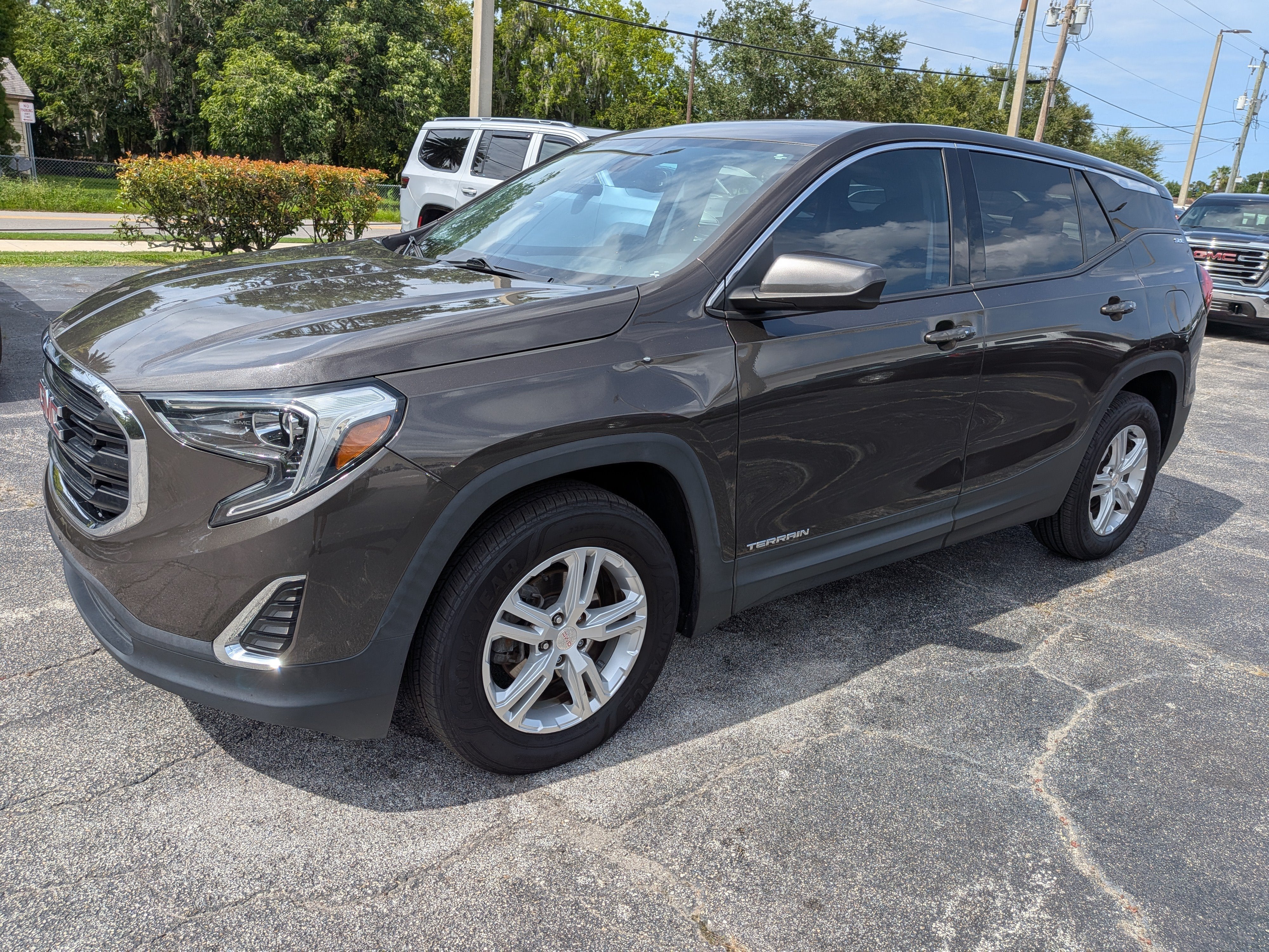 2020 GMC Terrain SLE