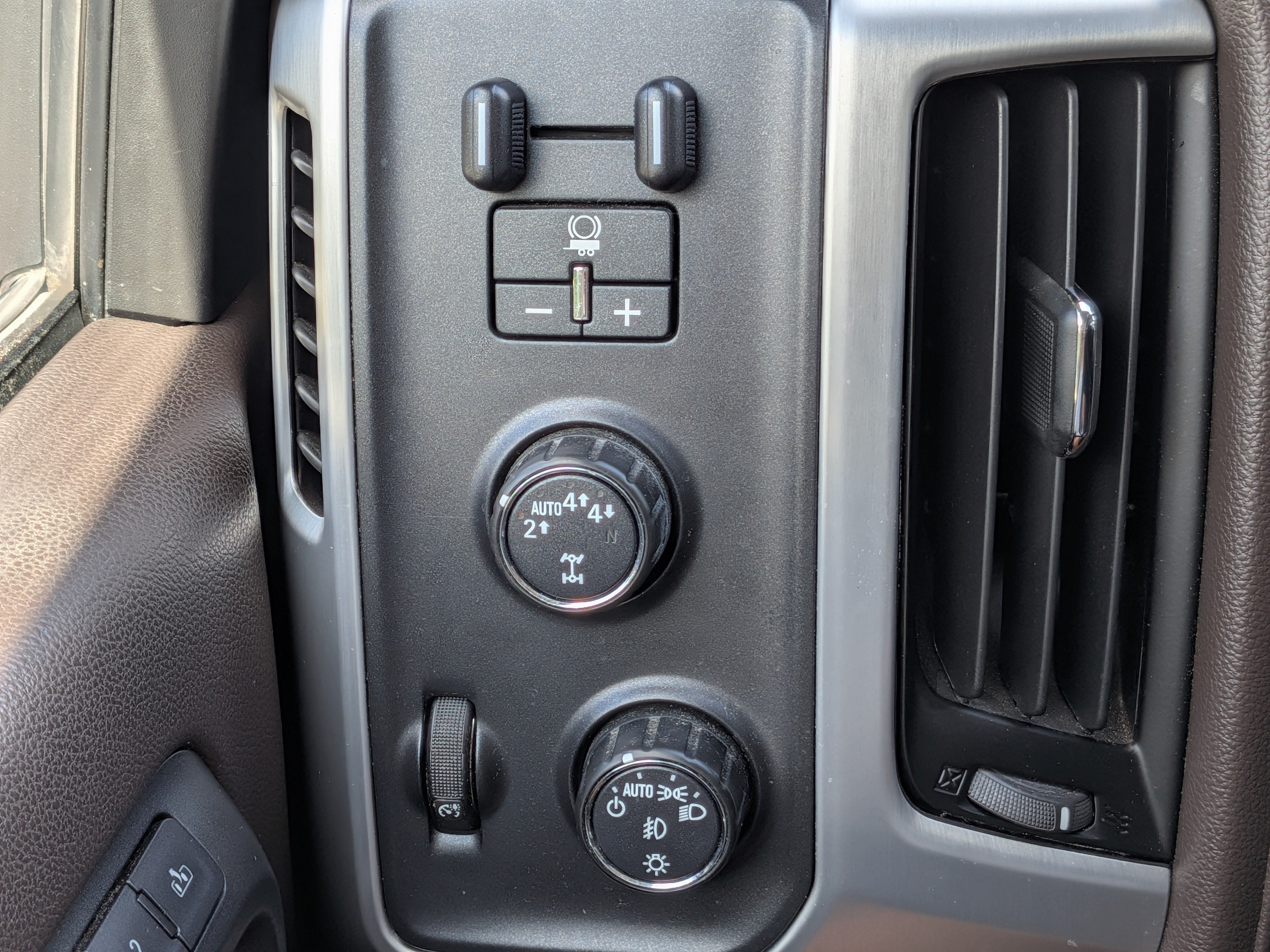 2017 GMC Sierra 1500 SLT - Photo 25