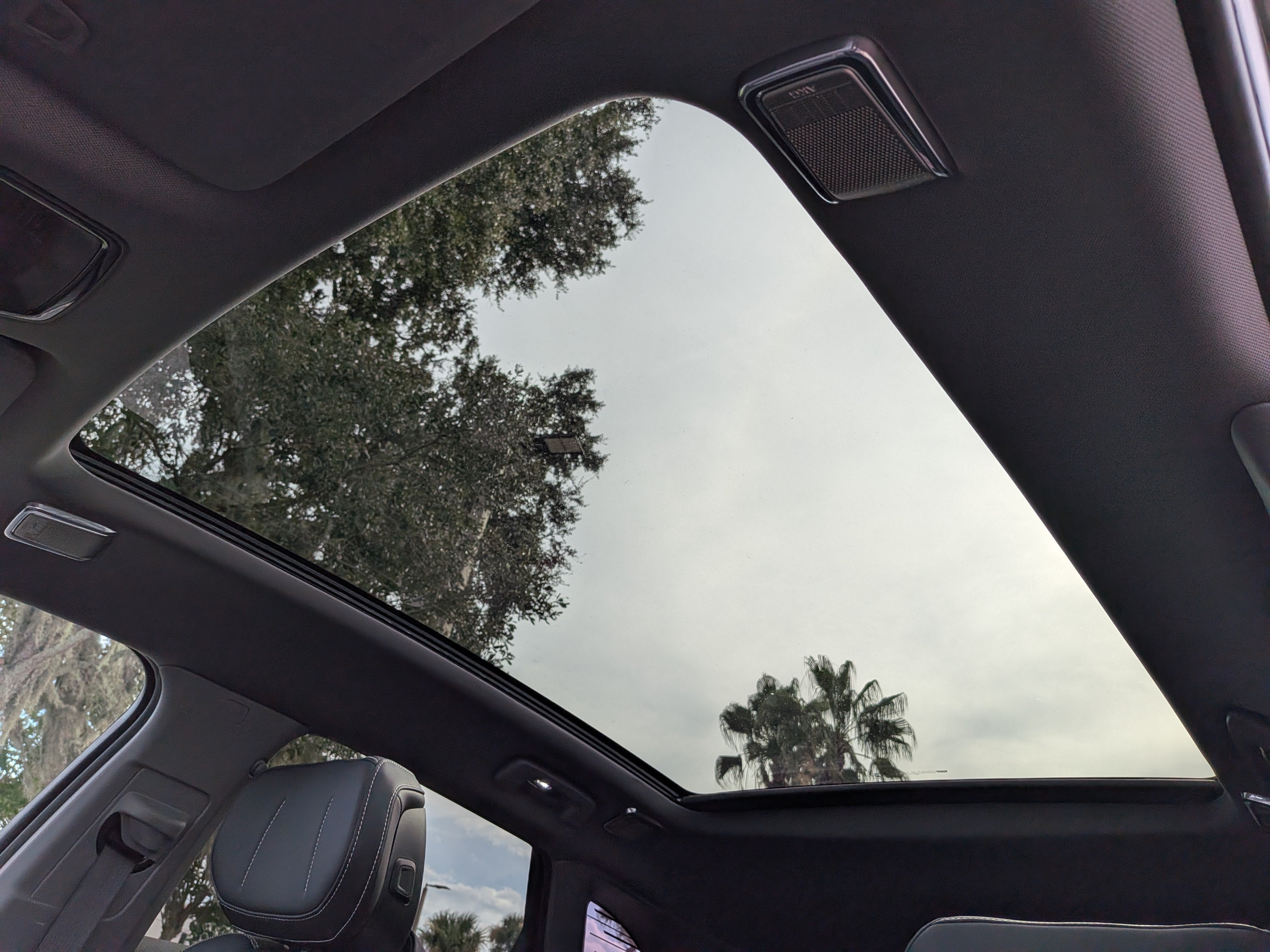 2027 Cadillac OPTIQ Luxury