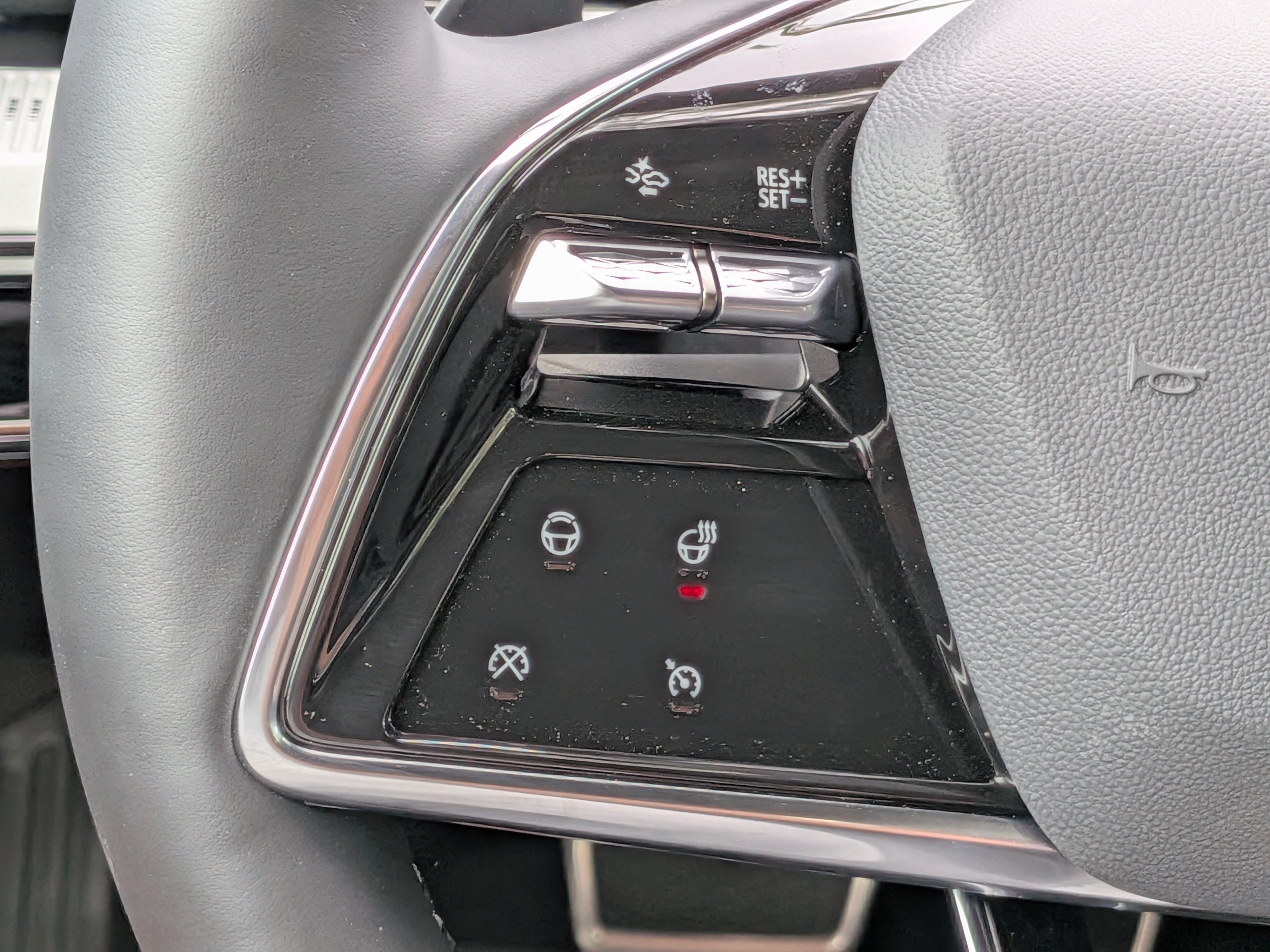 2027 Cadillac OPTIQ Luxury