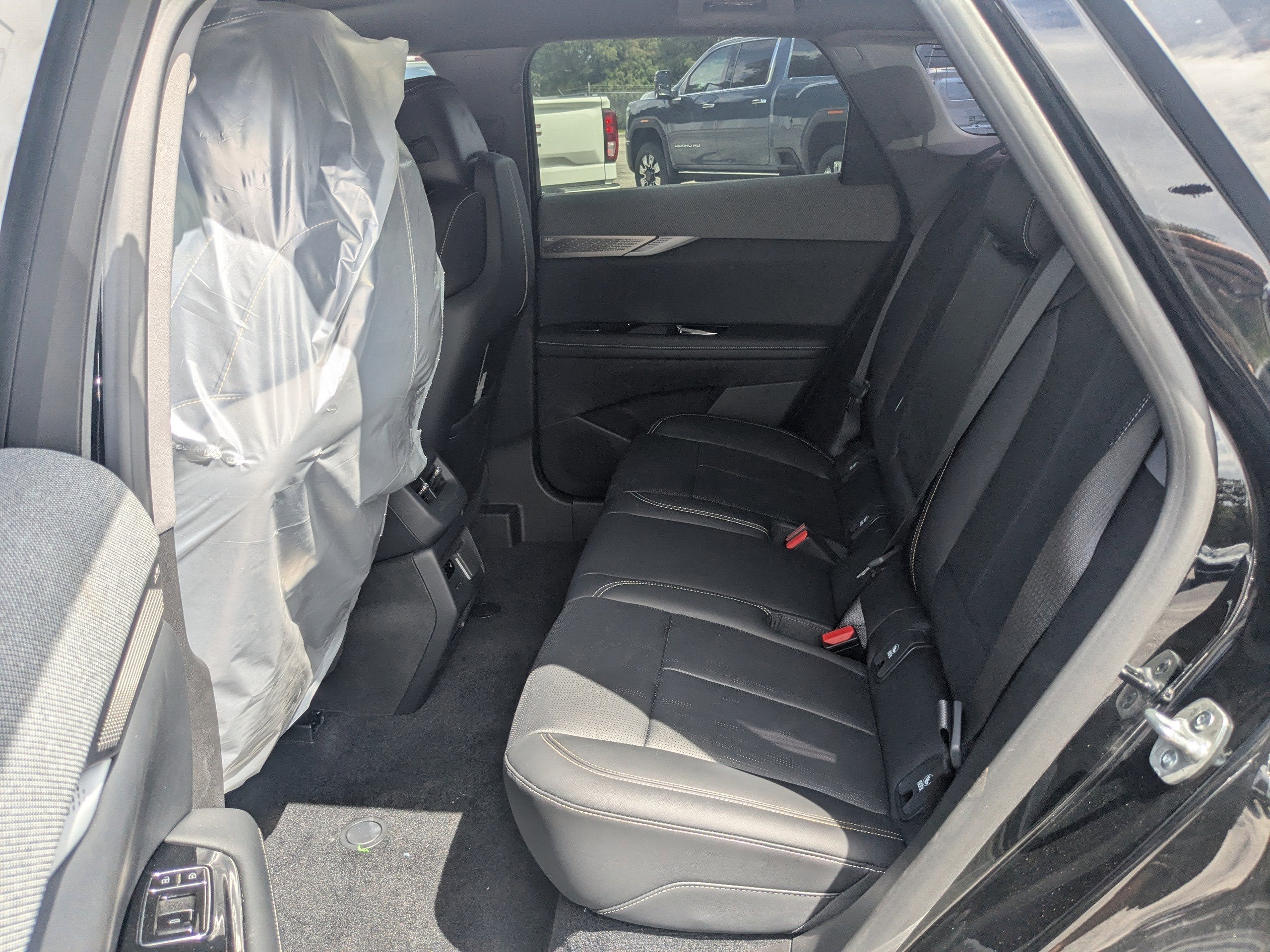 2025 Cadillac OPTIQ Sport 2