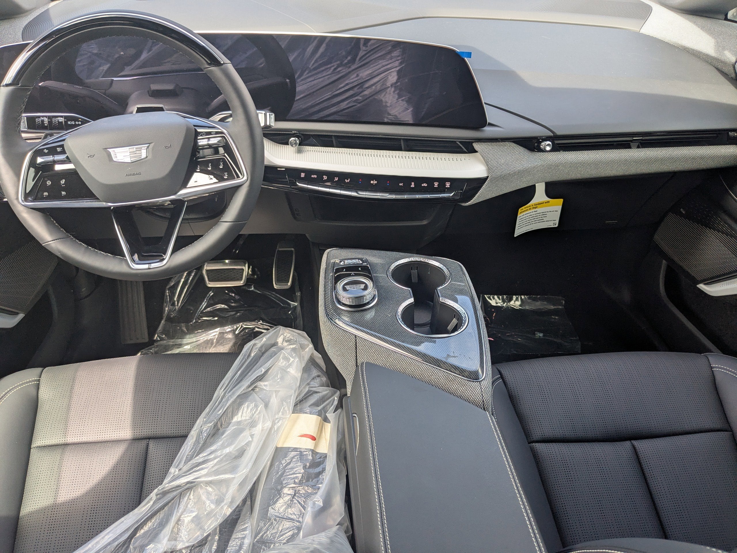 2025 Cadillac OPTIQ Sport 2