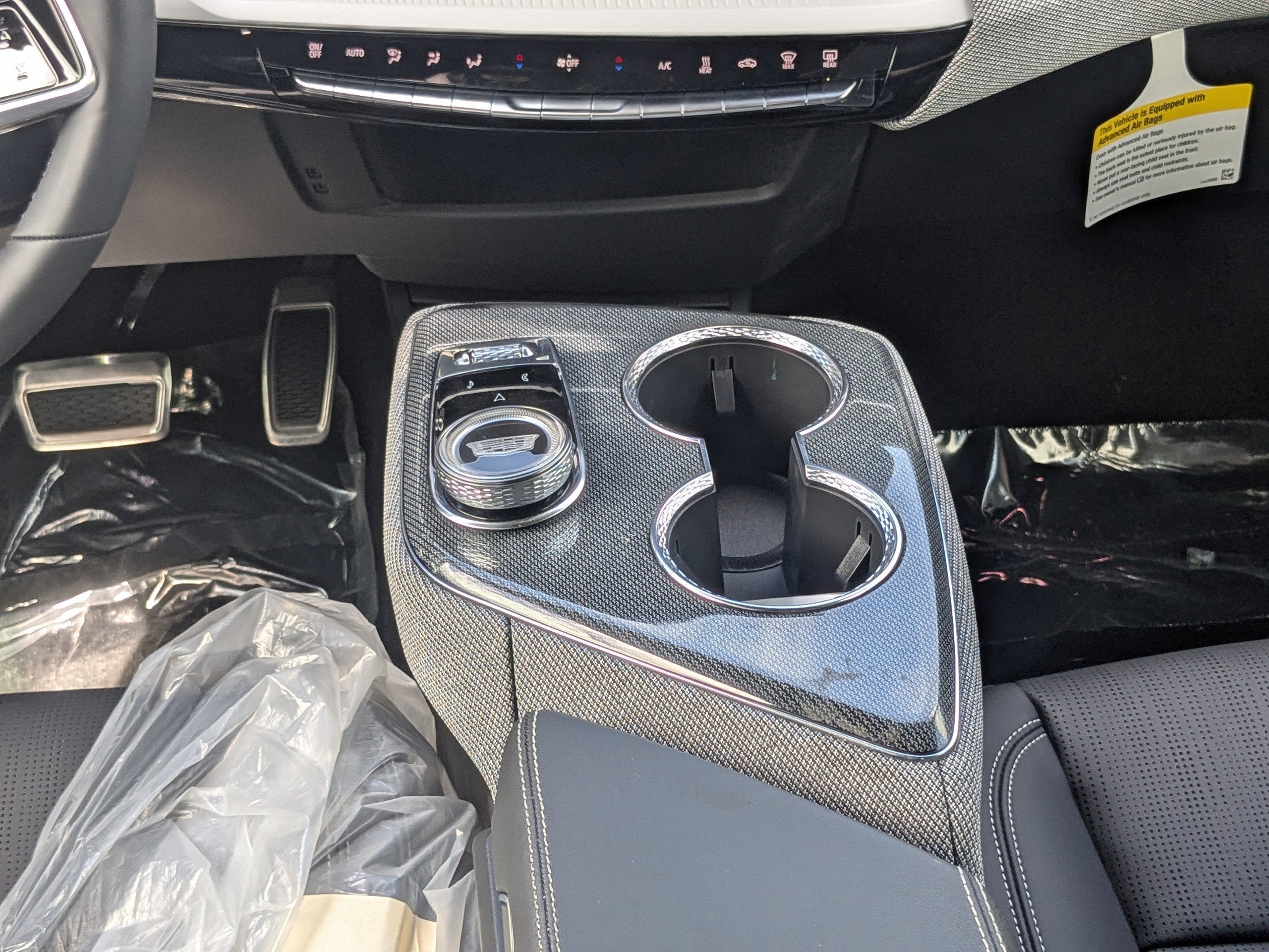 2025 Cadillac OPTIQ Sport 2