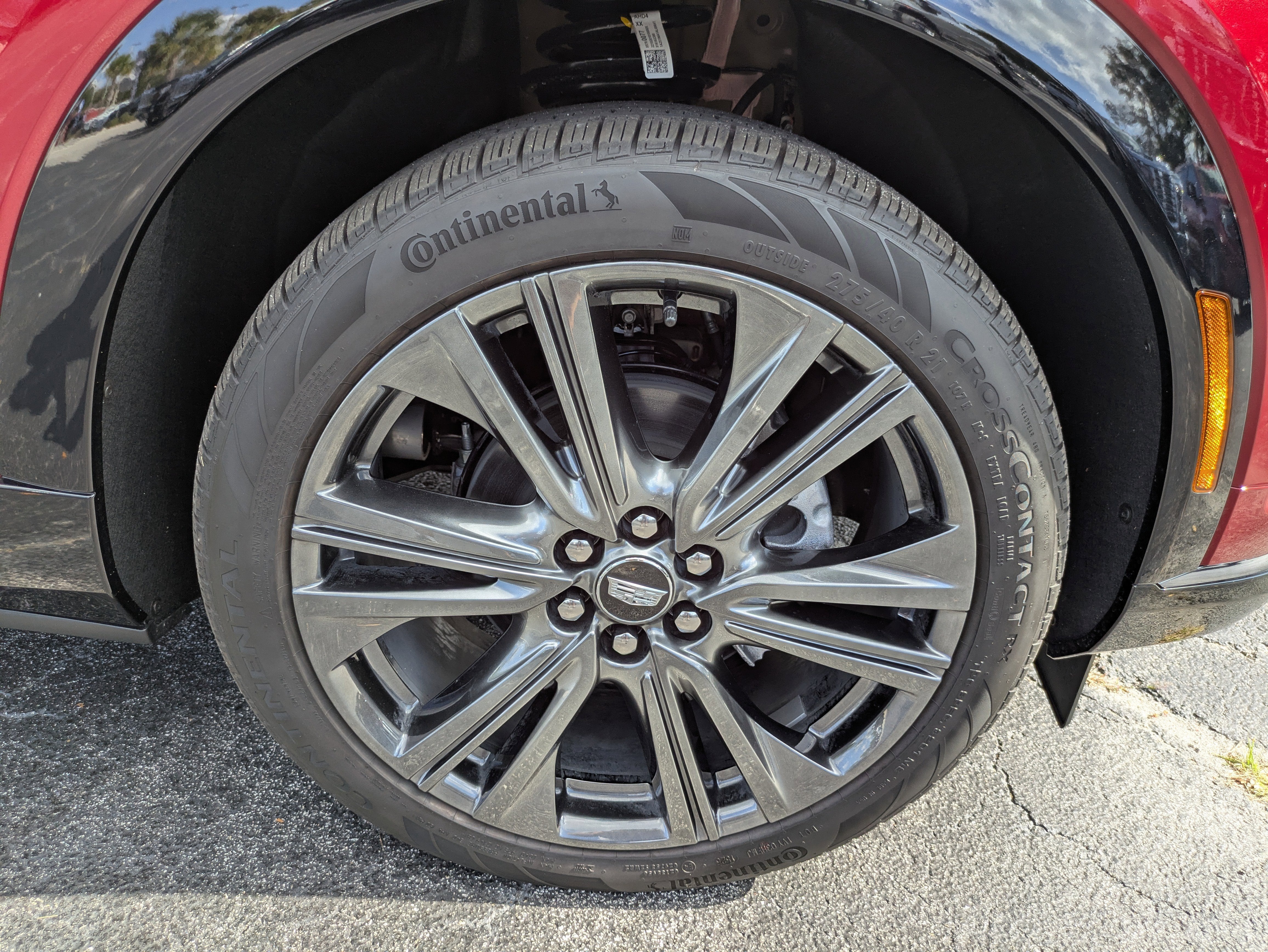 2025 Cadillac OPTIQ Sport 2