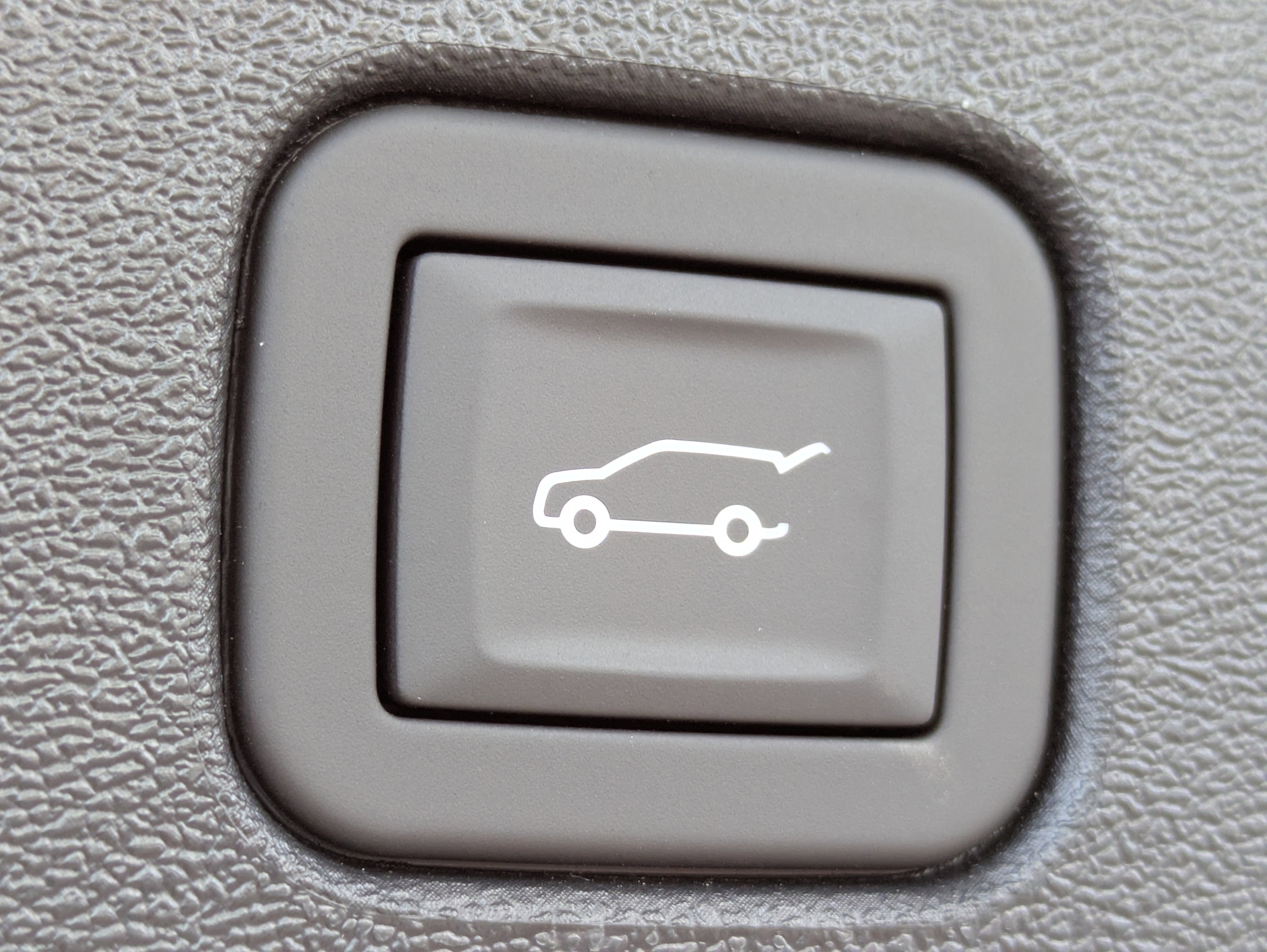 2025 Cadillac OPTIQ Sport 2