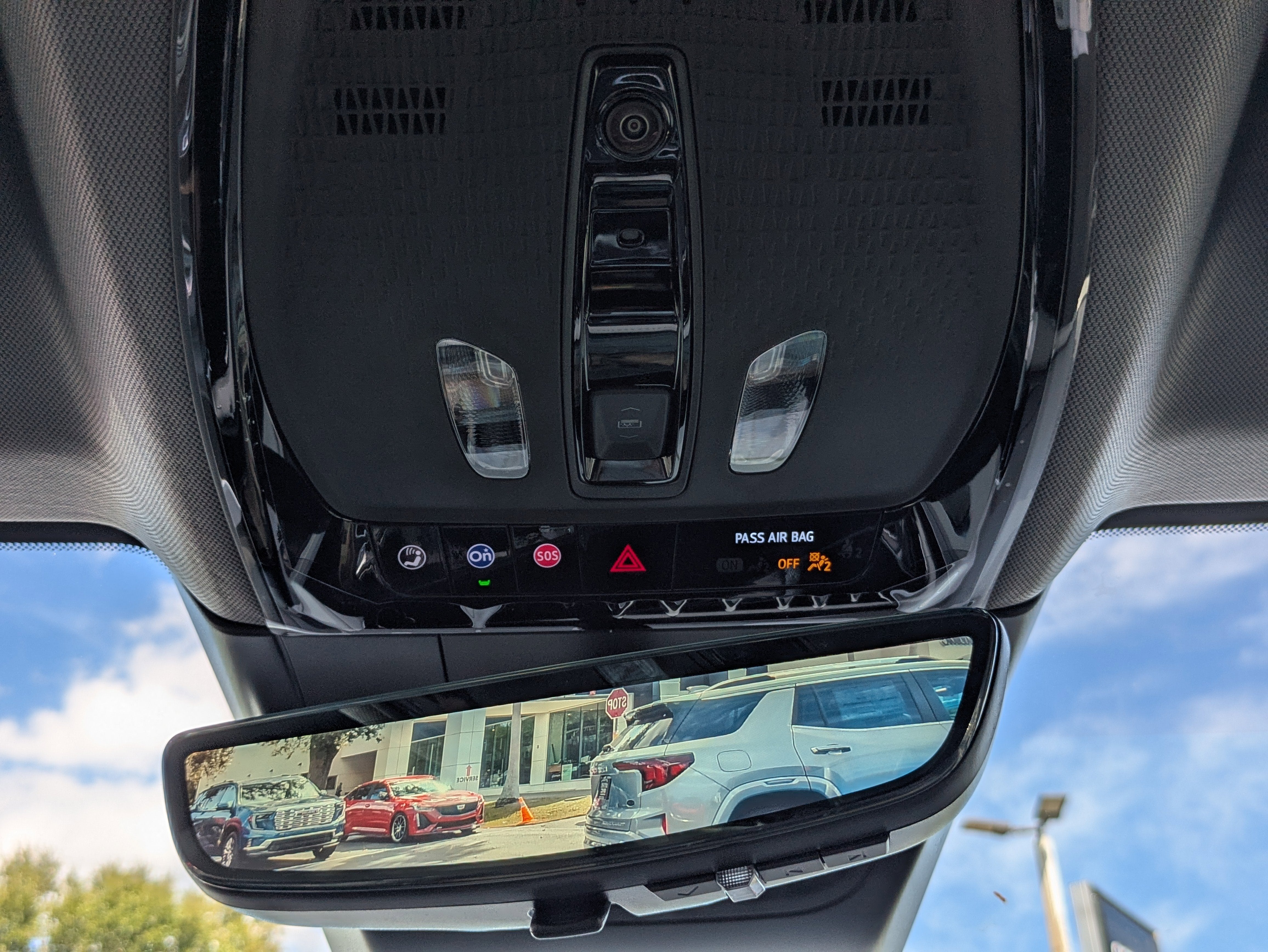 2025 Cadillac OPTIQ Sport 2