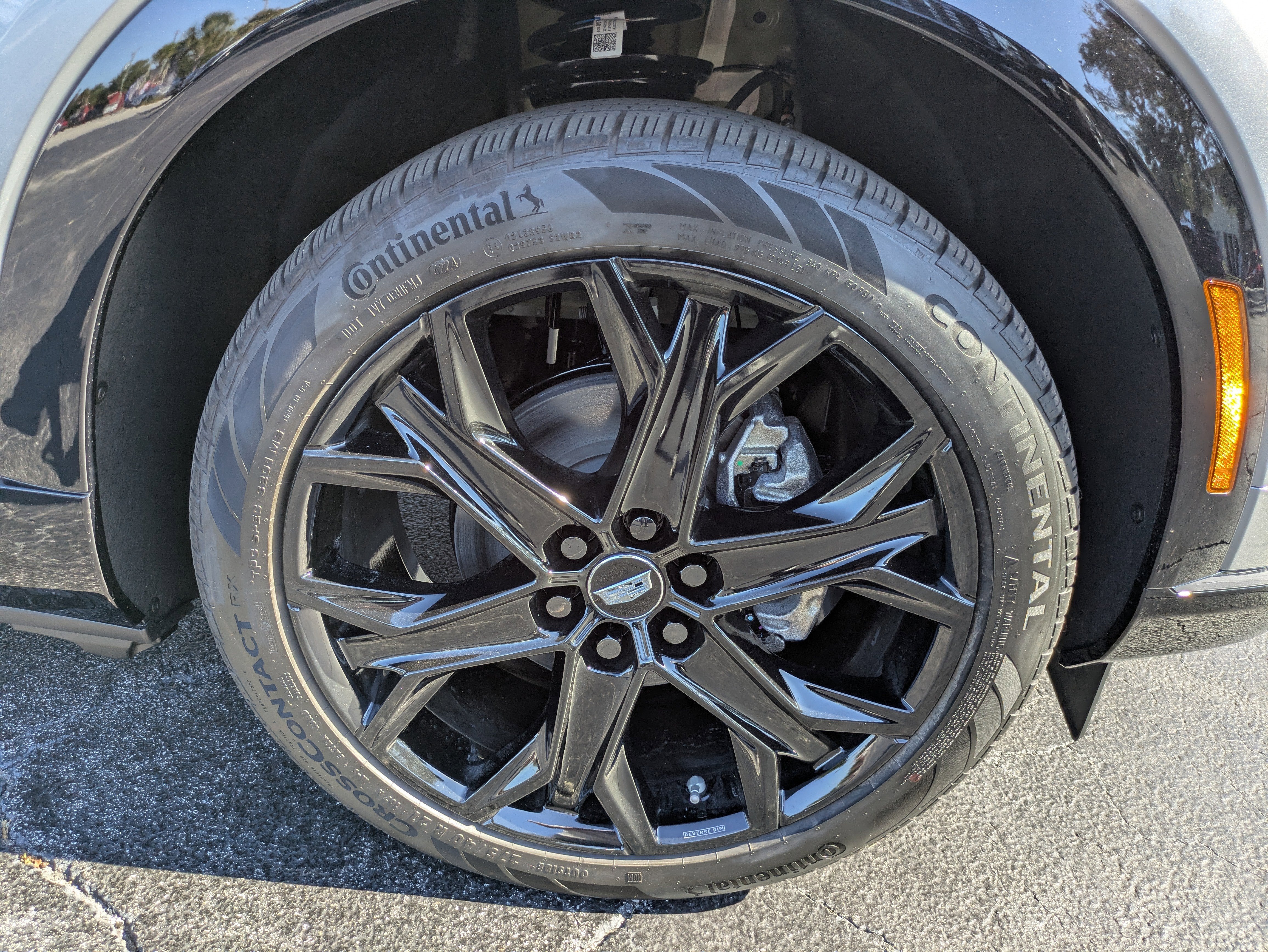 2025 Cadillac OPTIQ Sport 2