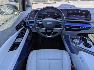 2025 Cadillac OPTIQ Sport 2