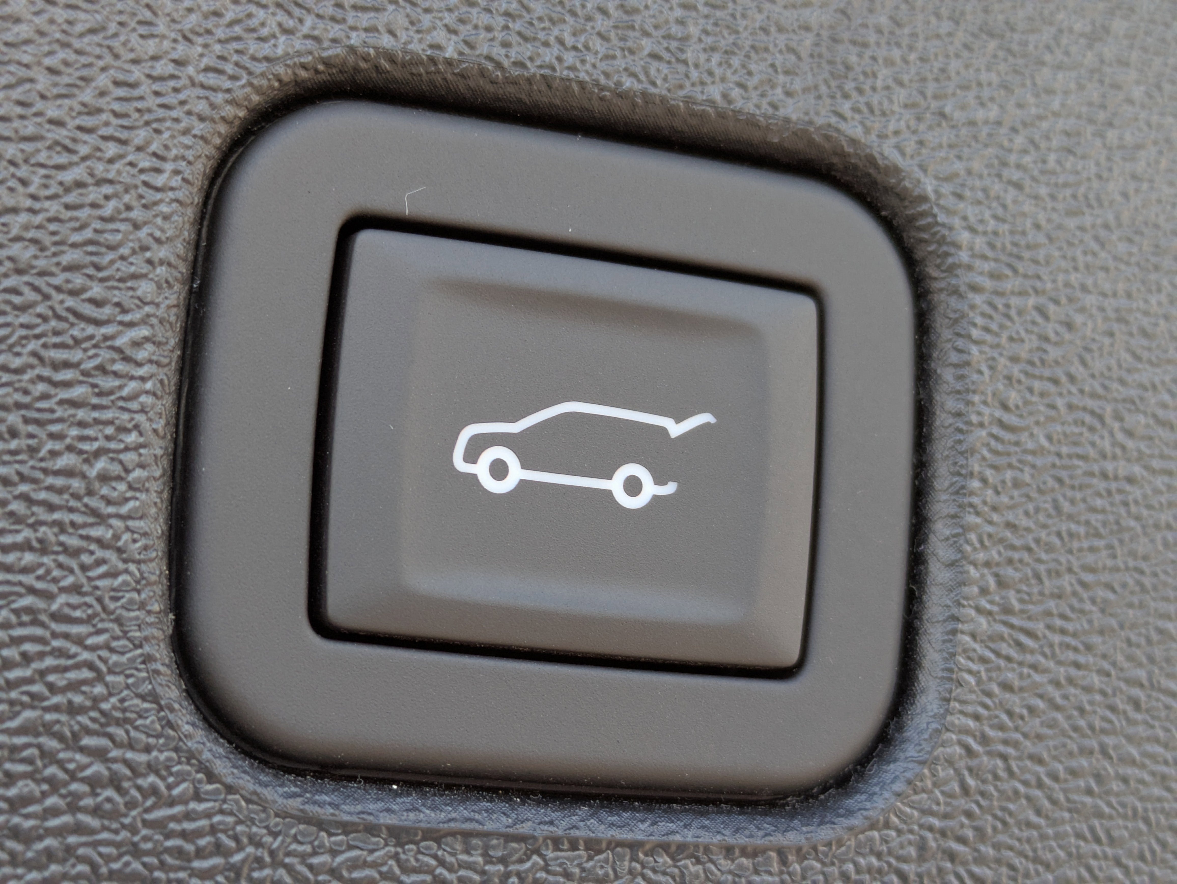 2025 Cadillac OPTIQ Sport 2