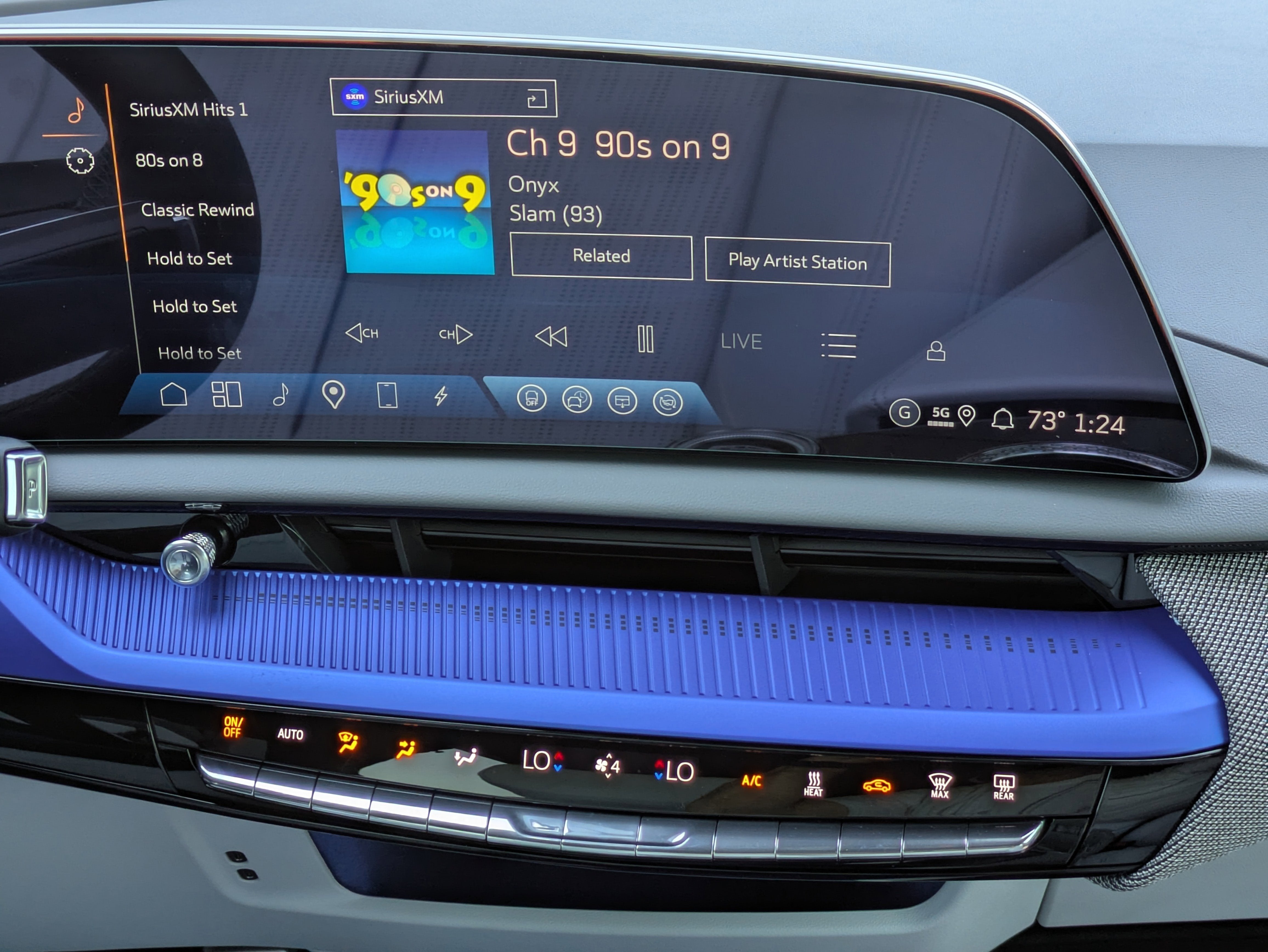 2025 Cadillac OPTIQ Sport 2