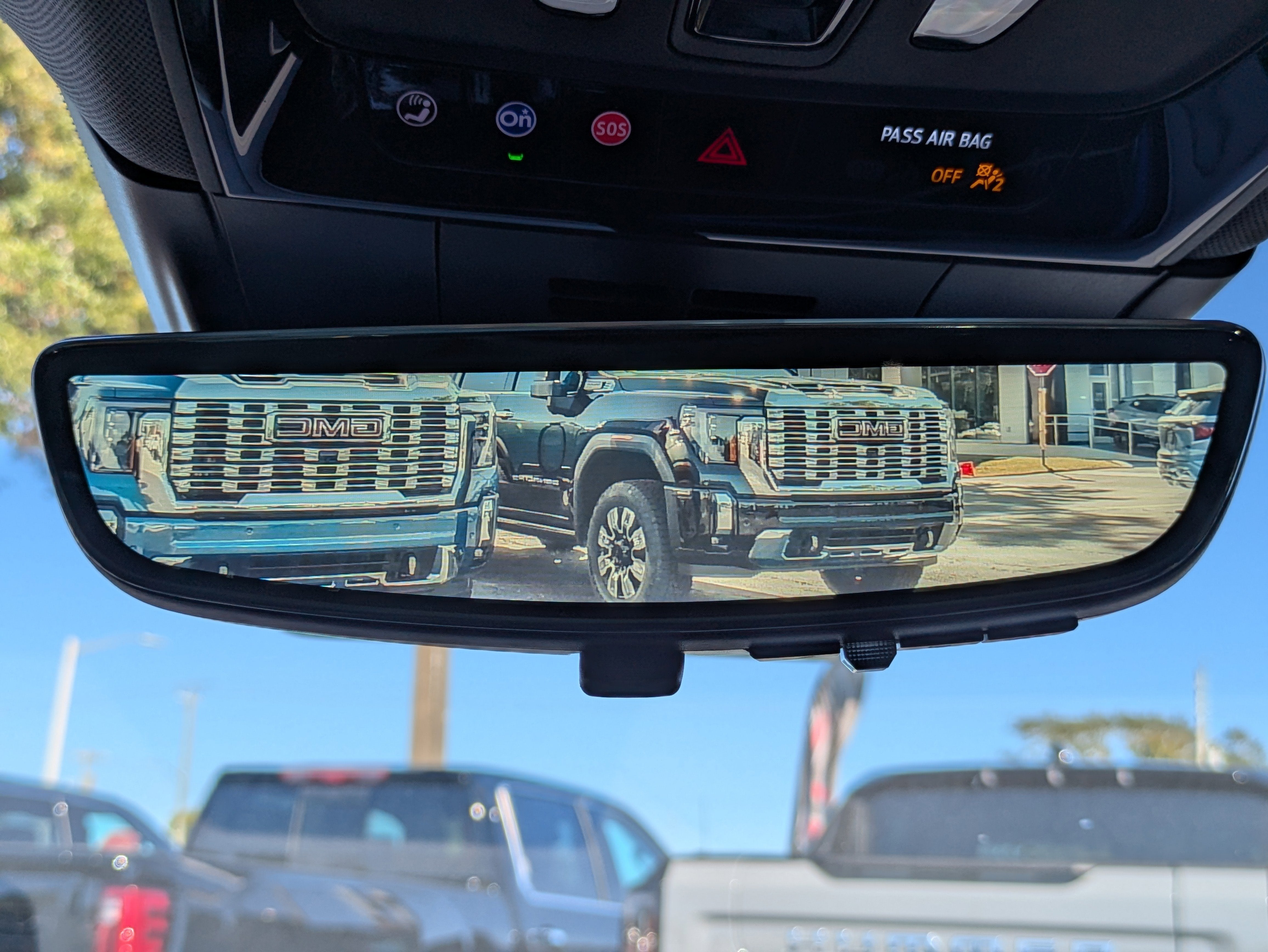 2025 Cadillac OPTIQ Sport 2