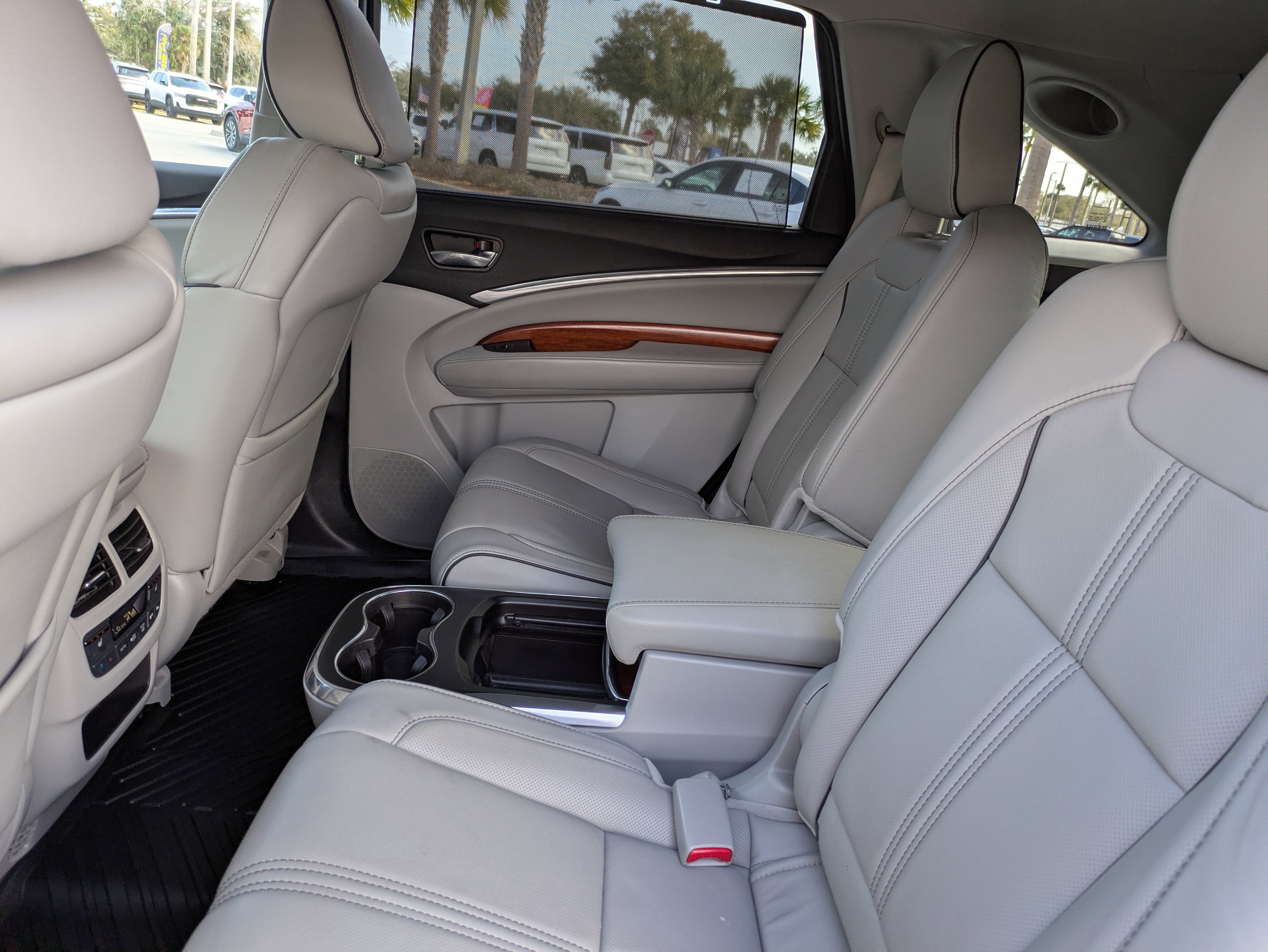 2017 Acura MDX w/Advance Package