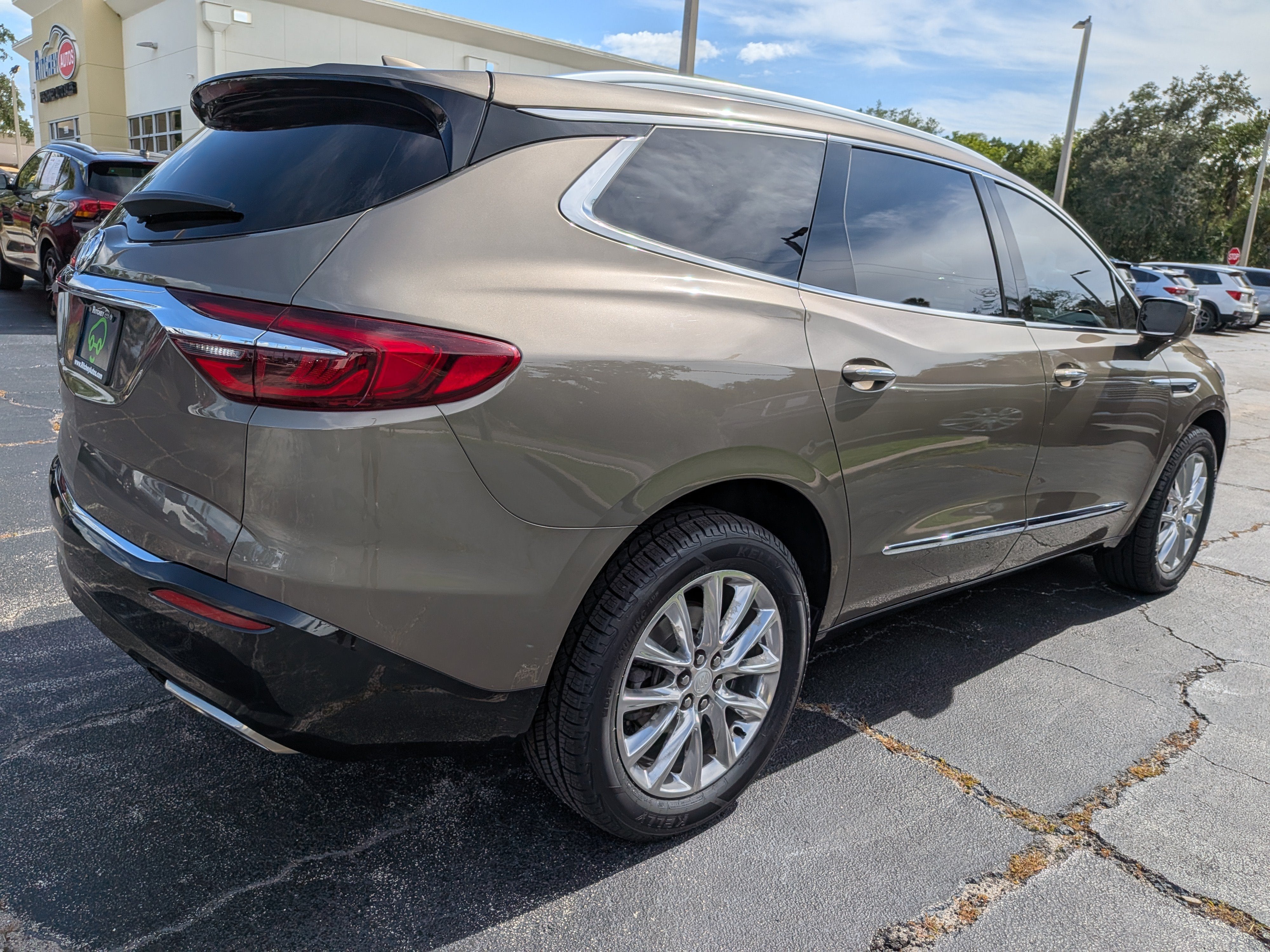 2020 Buick Enclave Premium