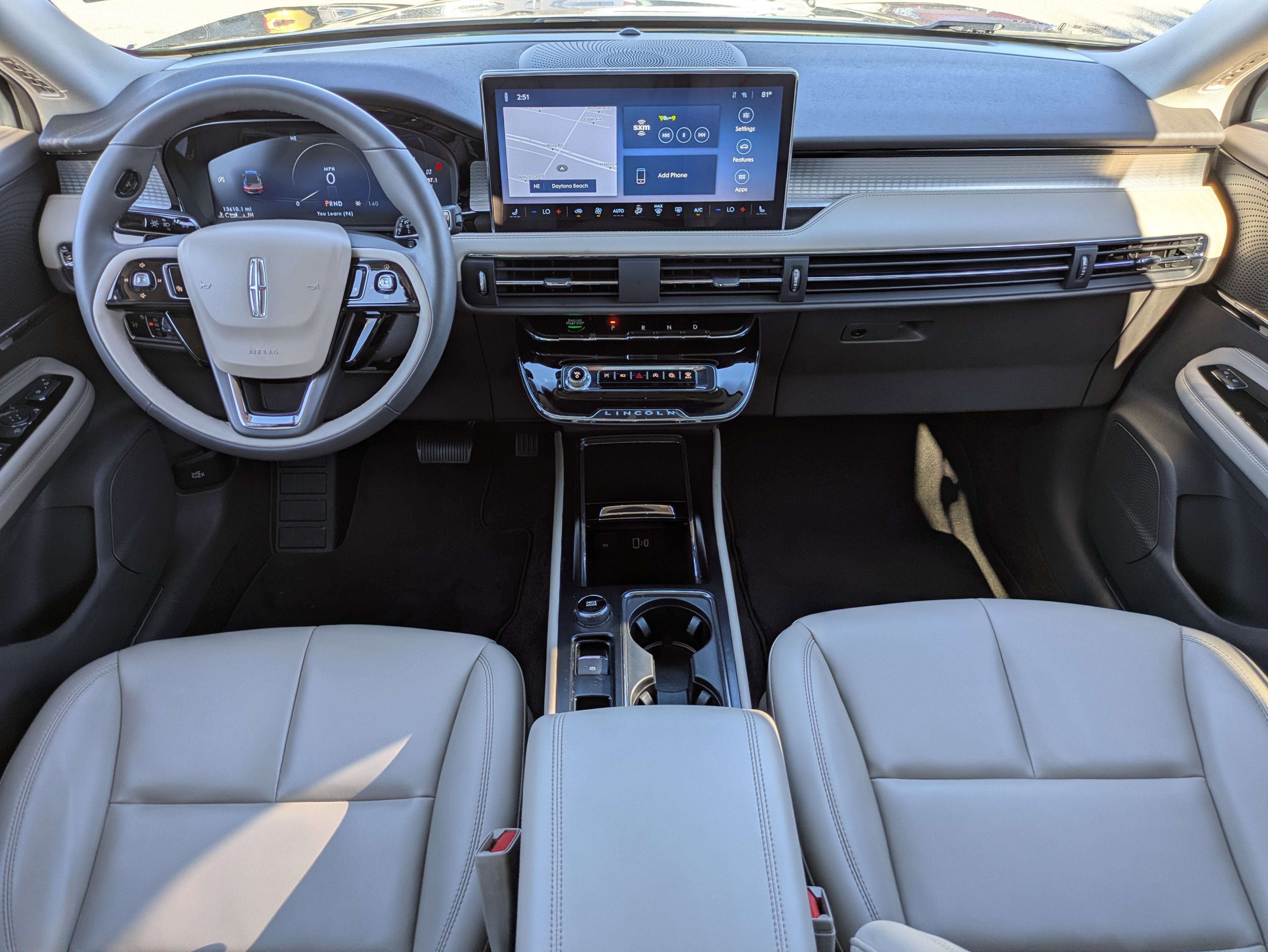 2023 Lincoln Corsair Standard