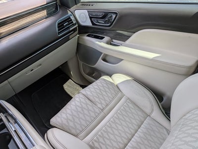 2019 Lincoln Navigator L Black Label