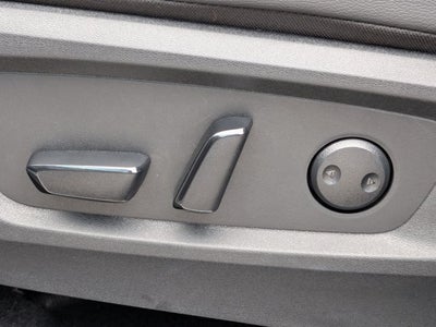 2025 Nissan Pathfinder SL FWD