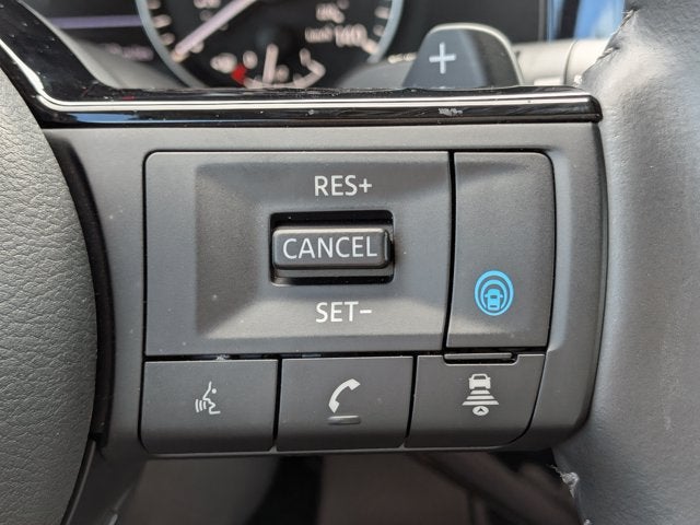 2025 Nissan Pathfinder SL FWD