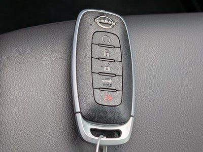 2025 Nissan Pathfinder SL FWD