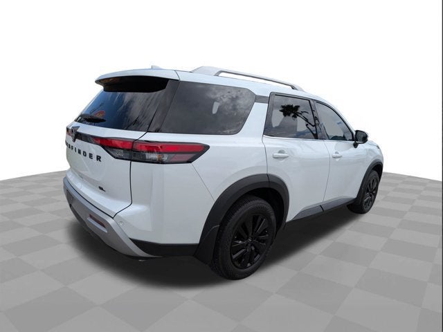2025 Nissan Pathfinder SL FWD
