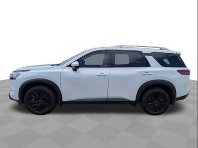 2025 Nissan Pathfinder SL FWD