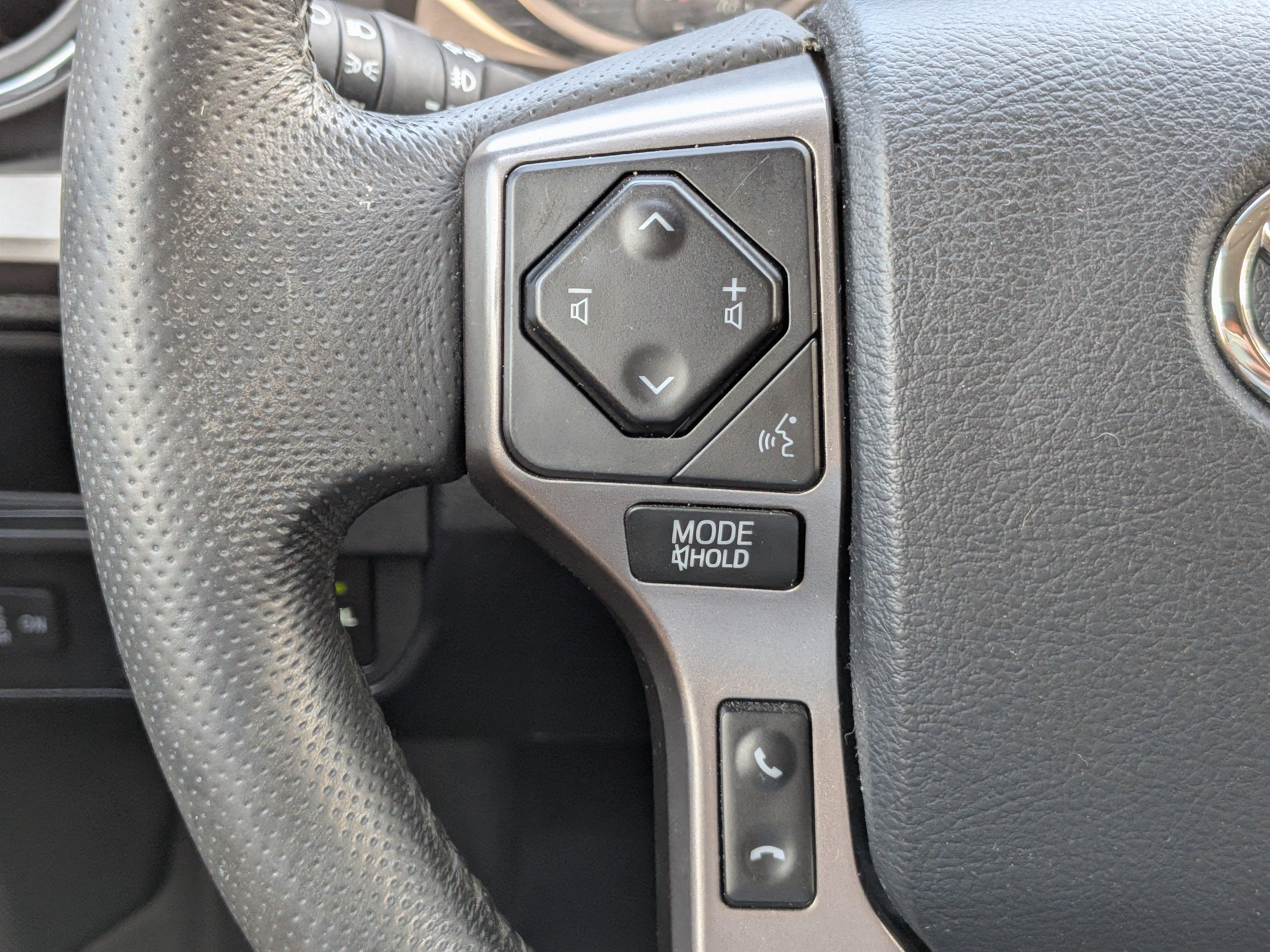 2018 Toyota Tacoma SR5 V6