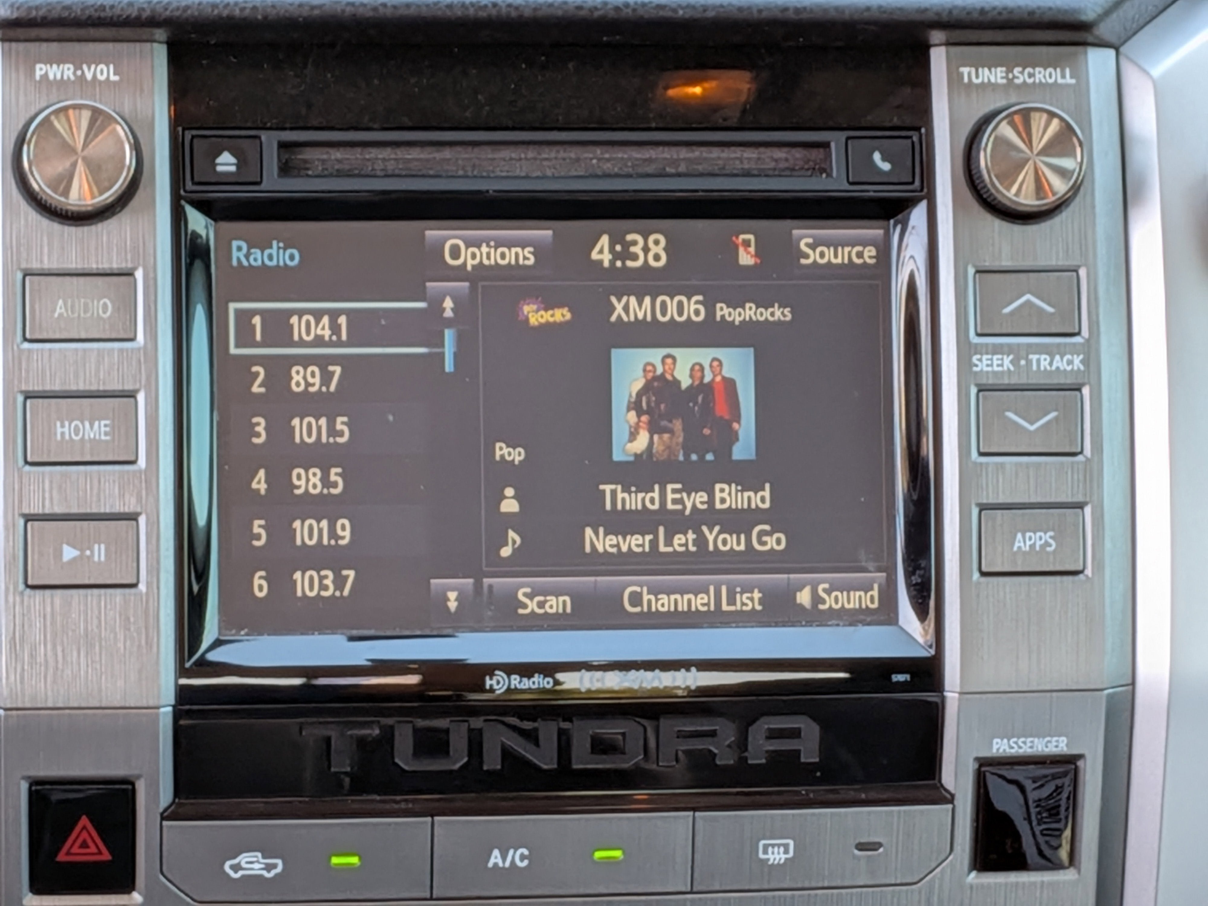 2015 Toyota Tundra SR5 5.7L V8