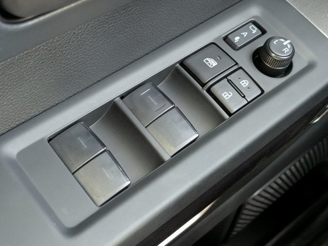 2026 Toyota Tundra Hybrid Platinum Hybrid CrewMax 5.5' Bed
