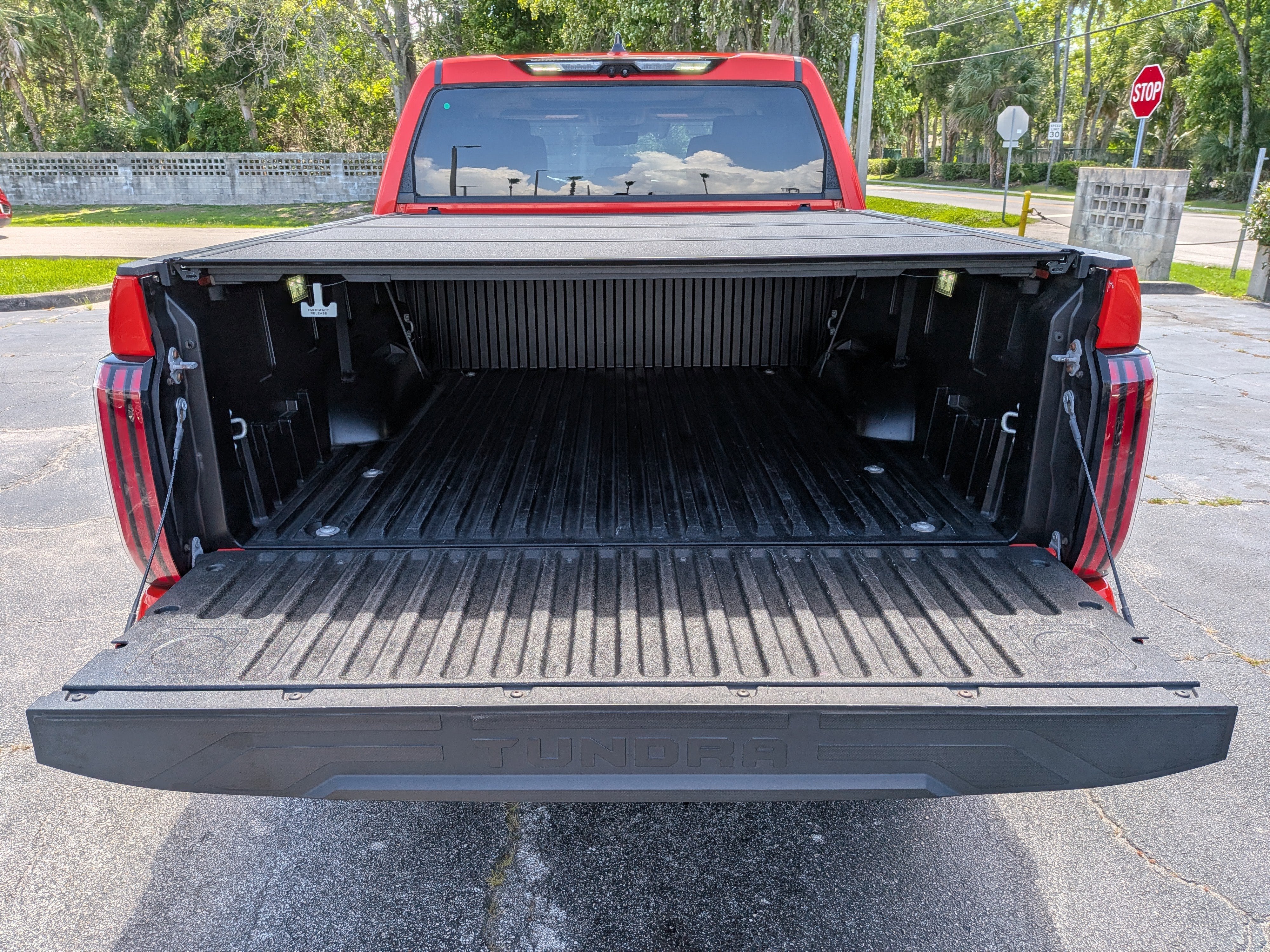 2022 Toyota Tundra Hybrid TRD Pro