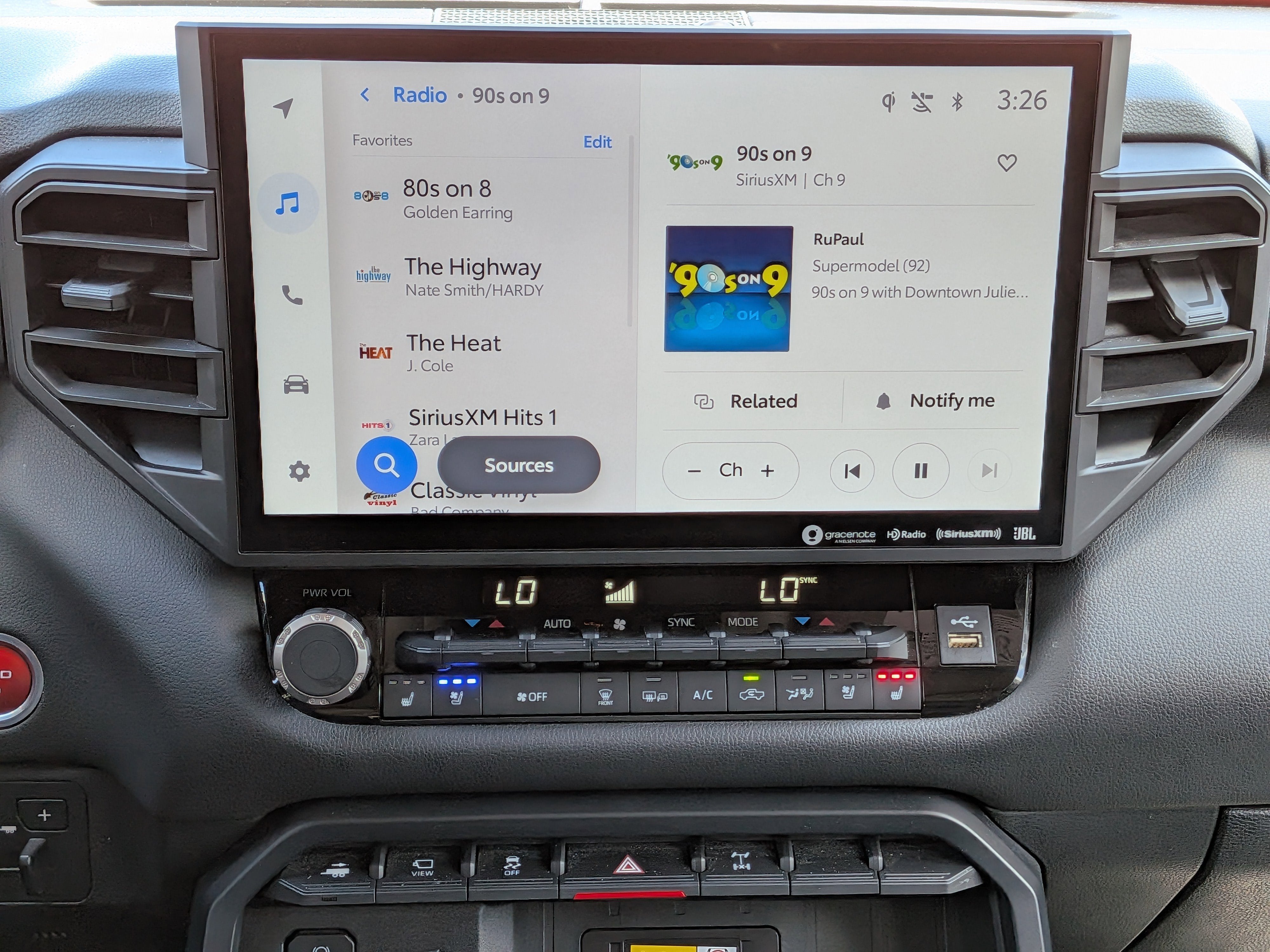 2022 Toyota Tundra Hybrid TRD Pro