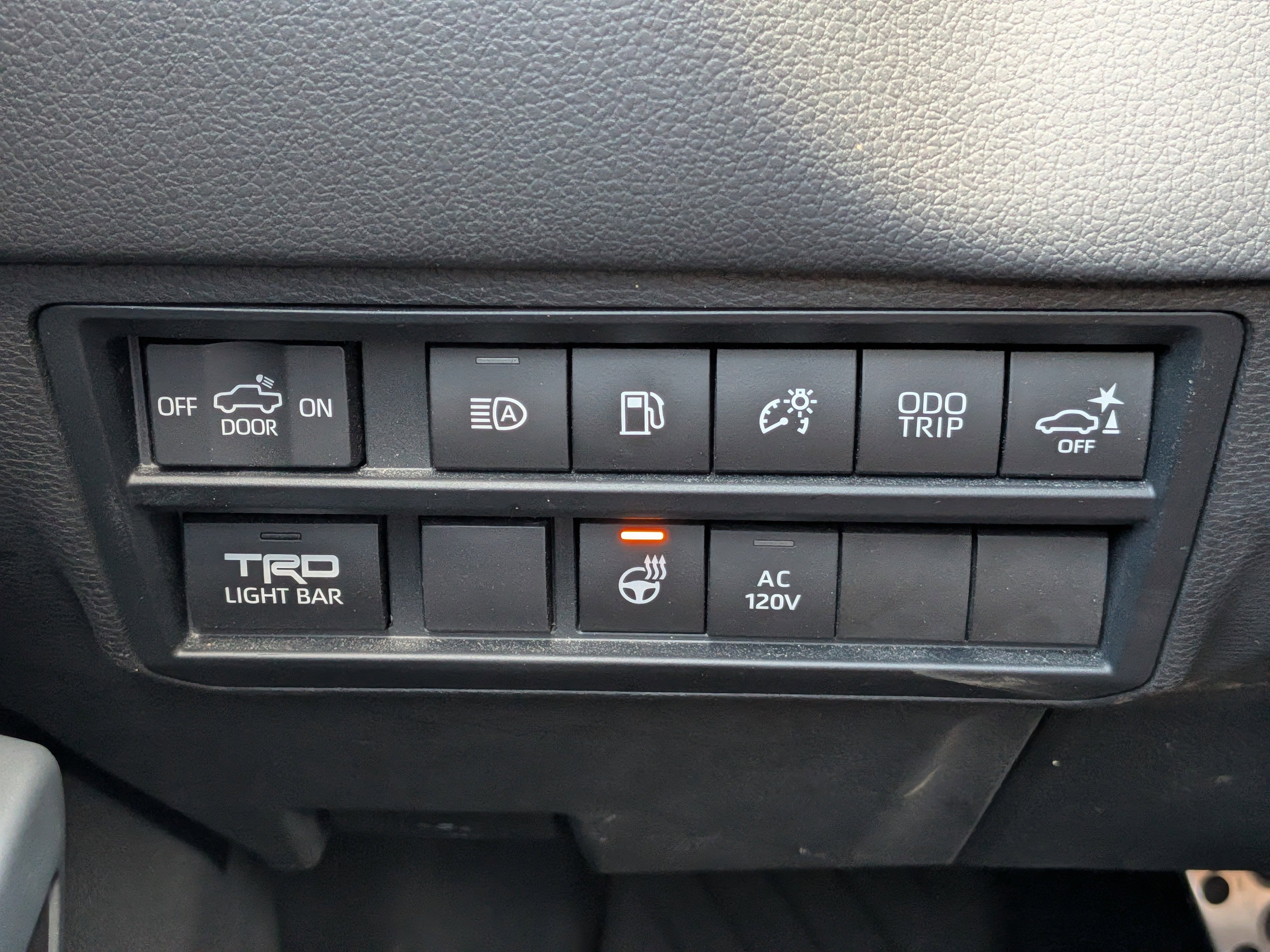 2022 Toyota Tundra Hybrid TRD Pro