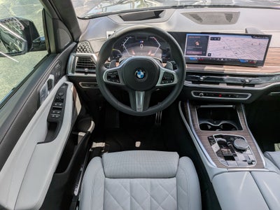 2026 BMW X7 xDrive40i