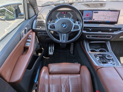 2024 BMW X7 M60i