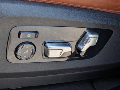 2024 BMW X7 M60i