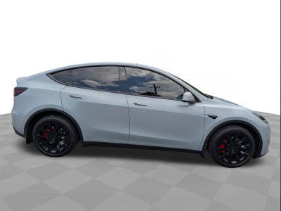 2023 Tesla Model Y Long Range