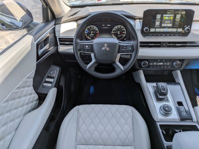 2024 Mitsubishi Outlander SEL