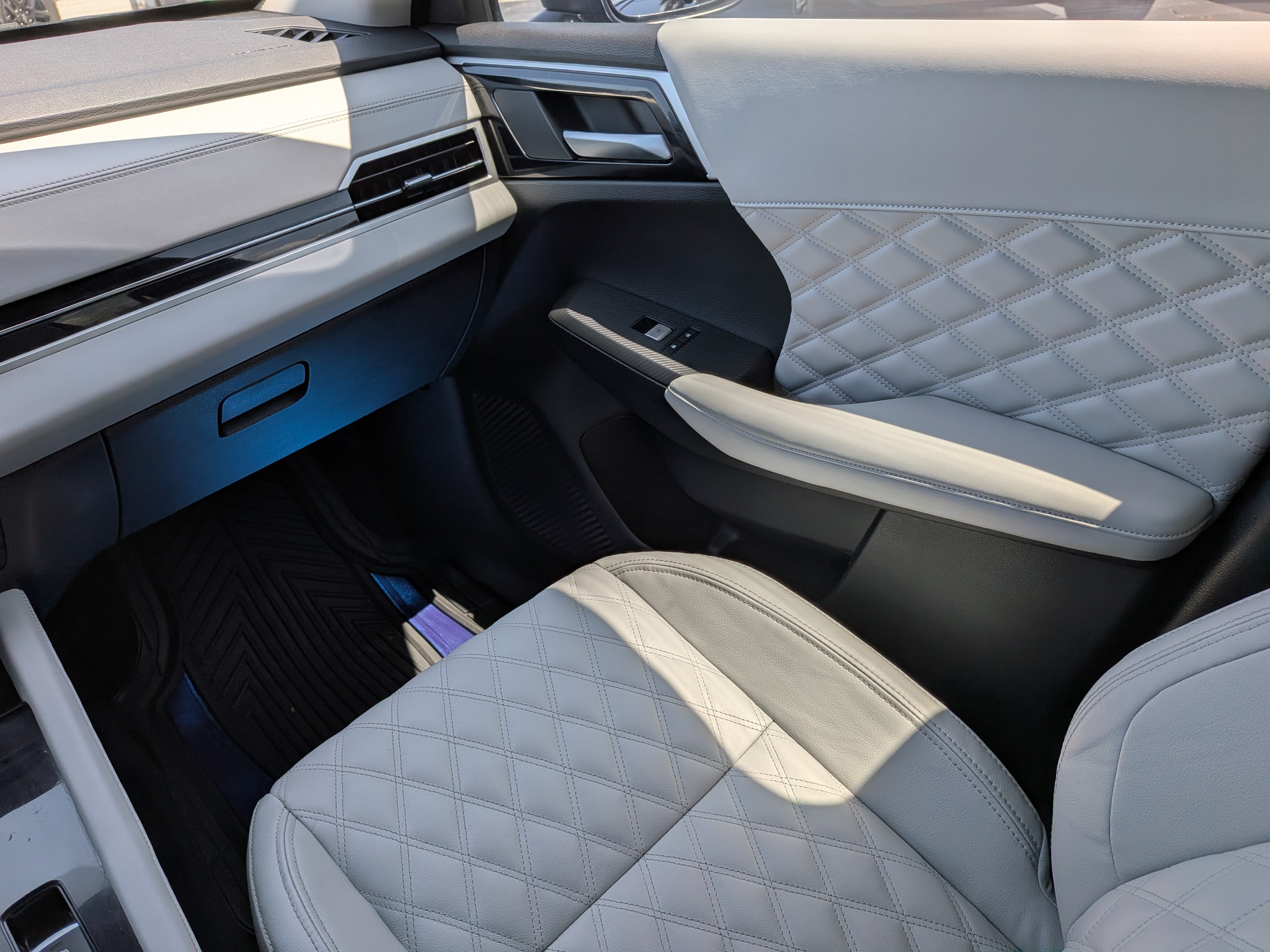 2024 Mitsubishi Outlander SEL