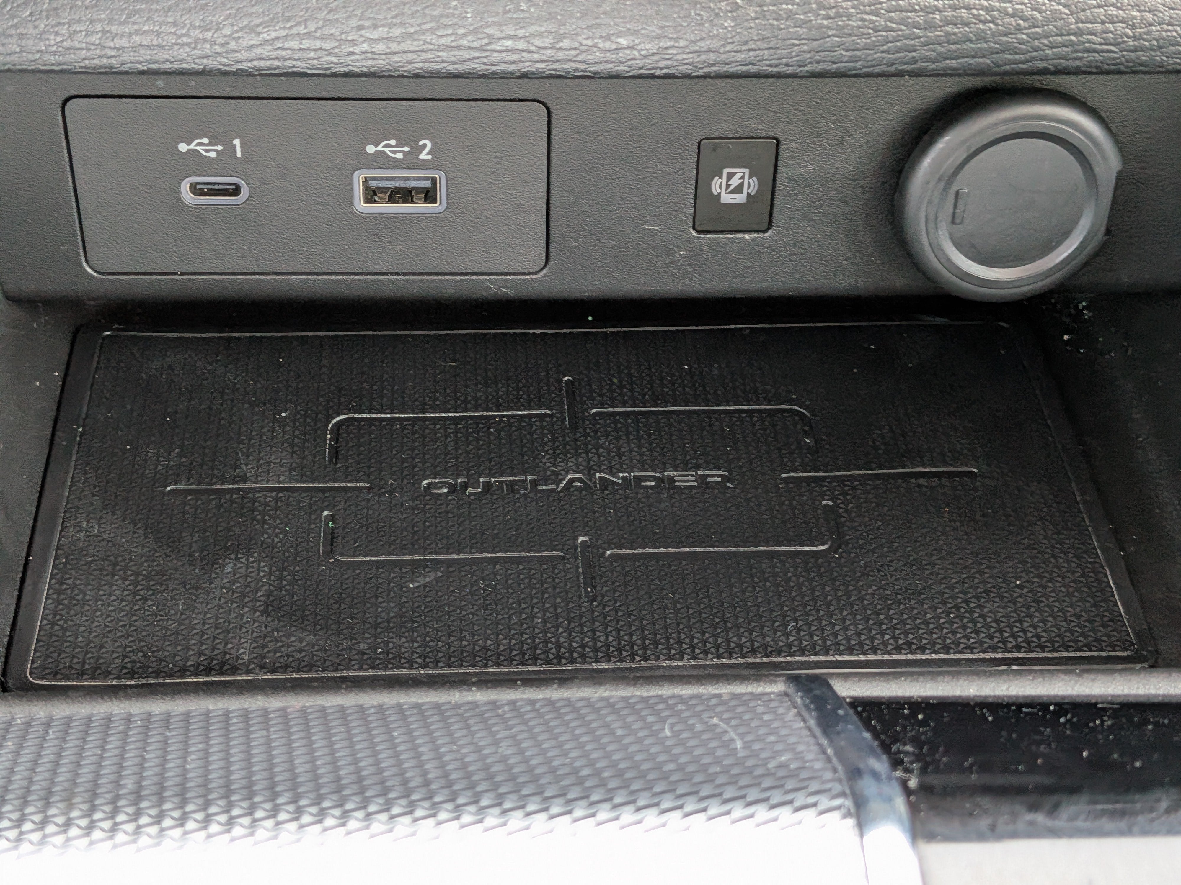 2024 Mitsubishi Outlander SEL
