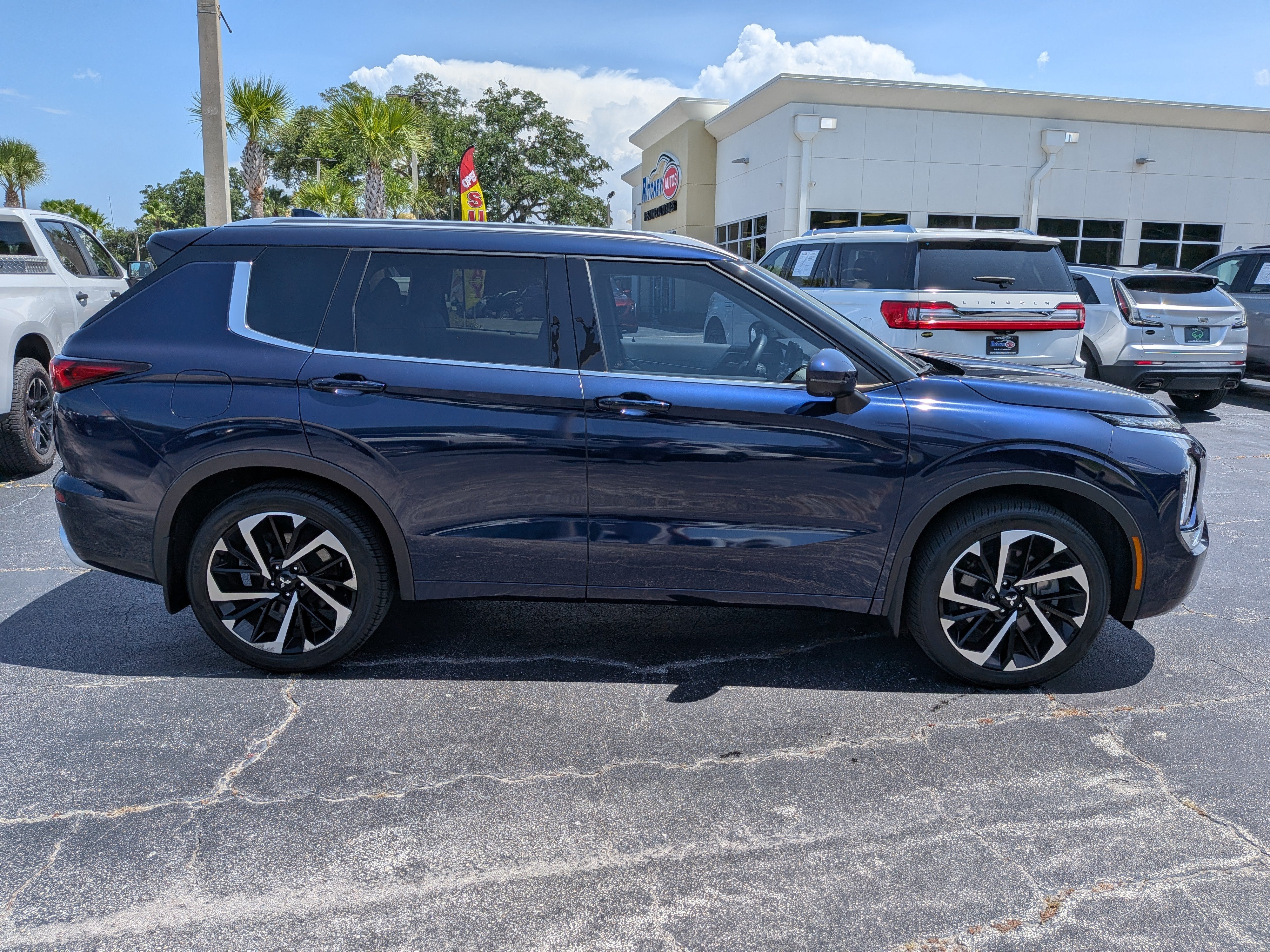 2024 Mitsubishi Outlander SEL