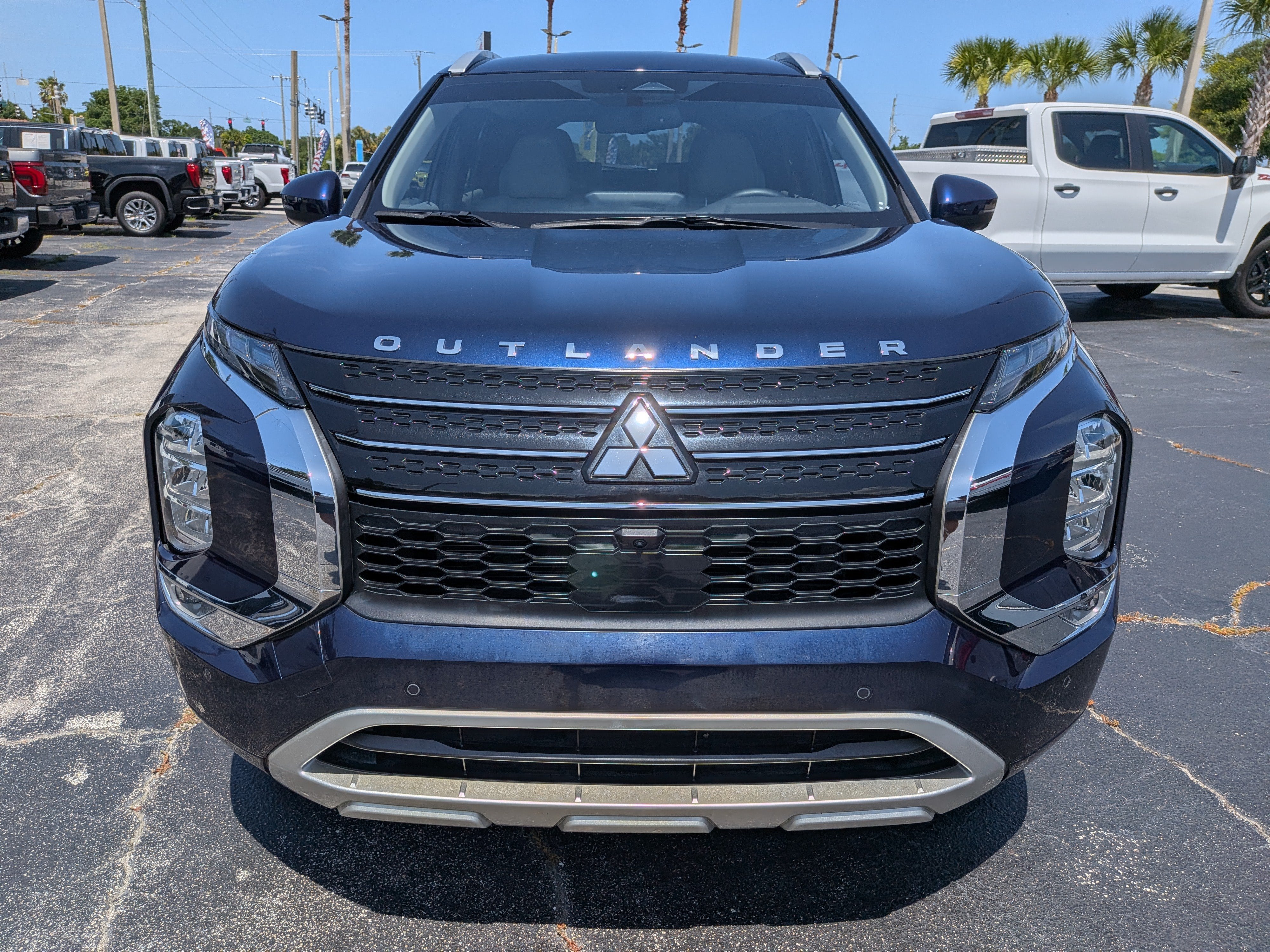 2024 Mitsubishi Outlander SEL