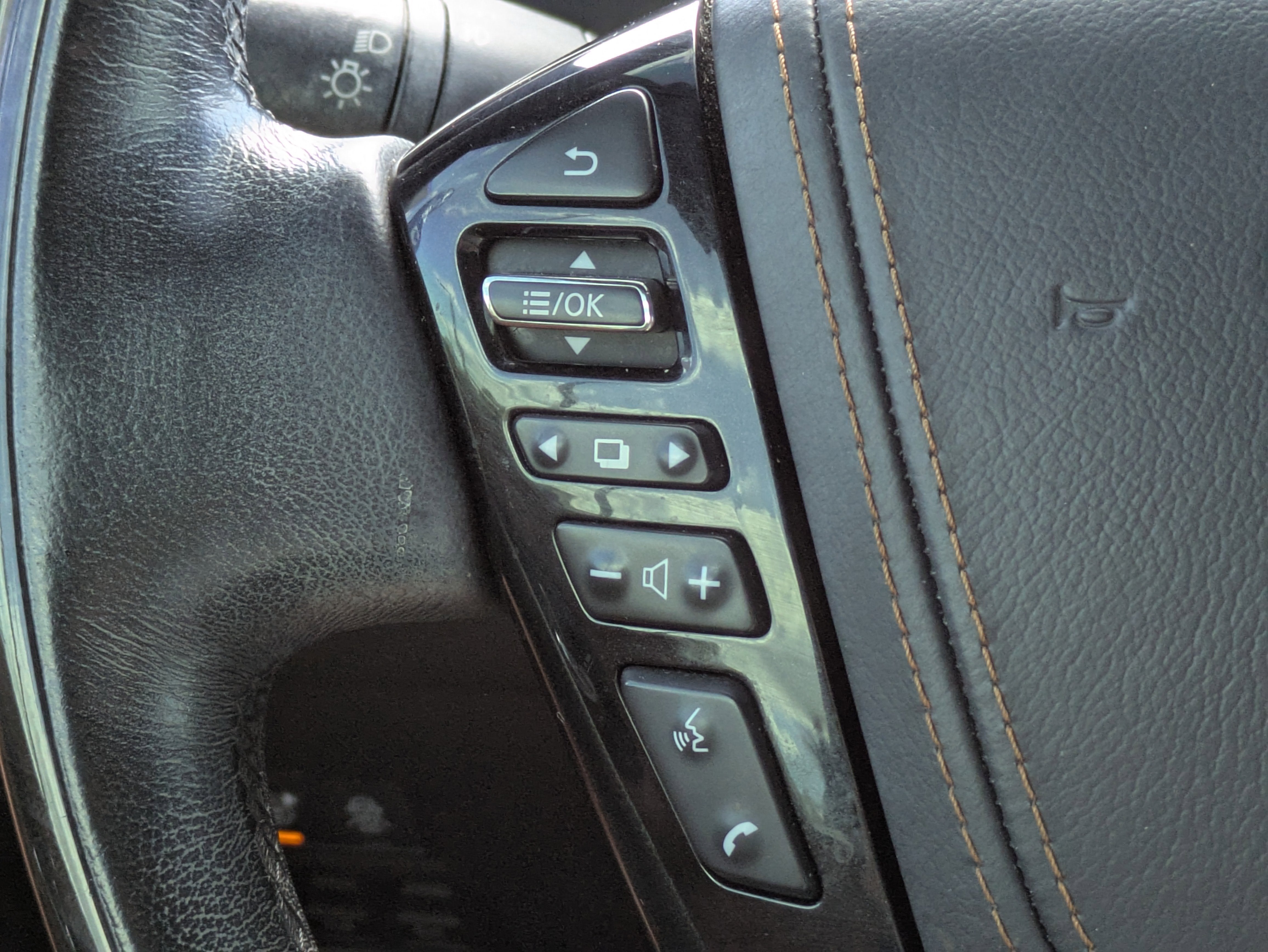 2021 INFINITI QX80 SENSORY AWD