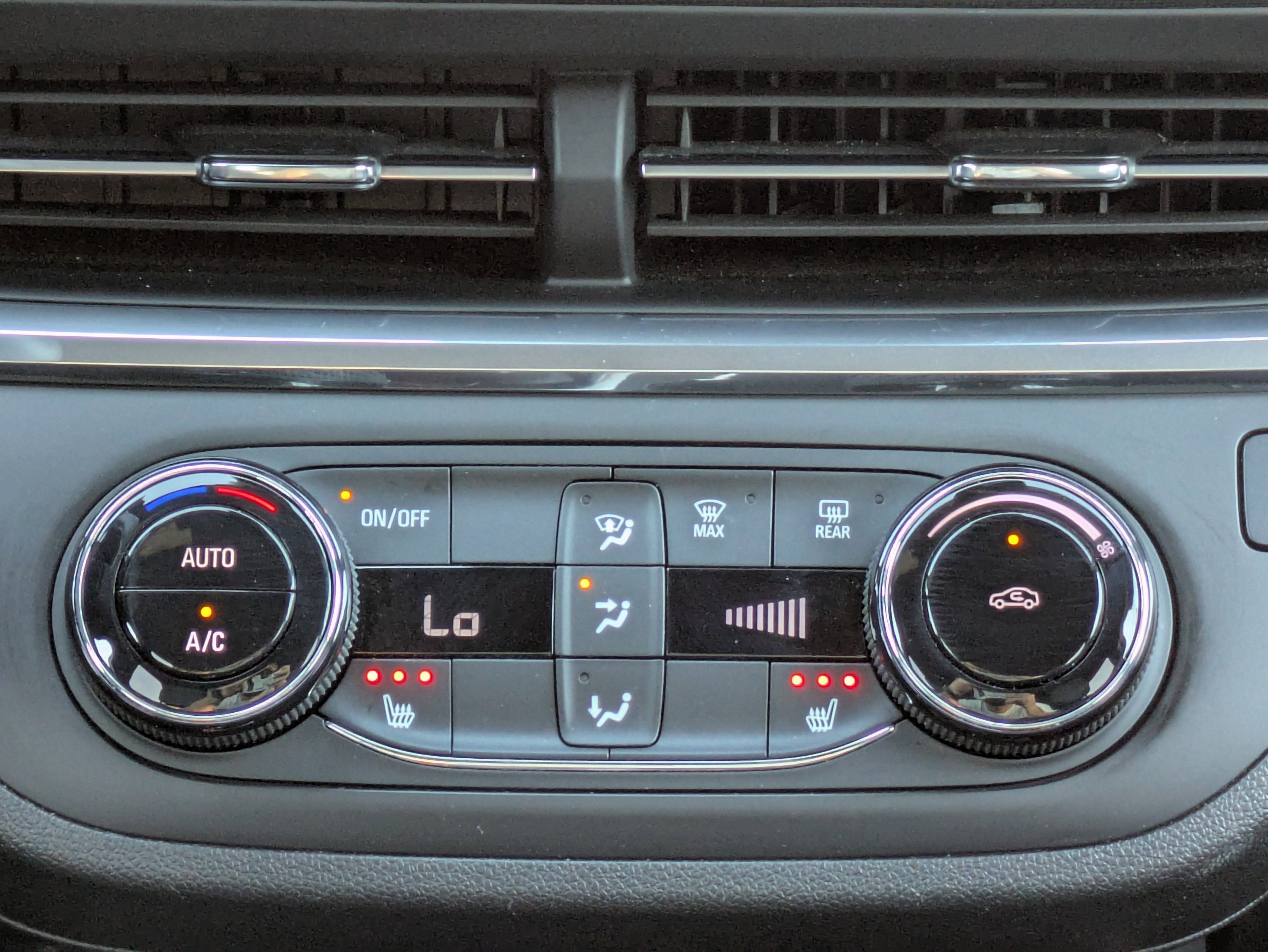 2024 Buick Envista Preferred