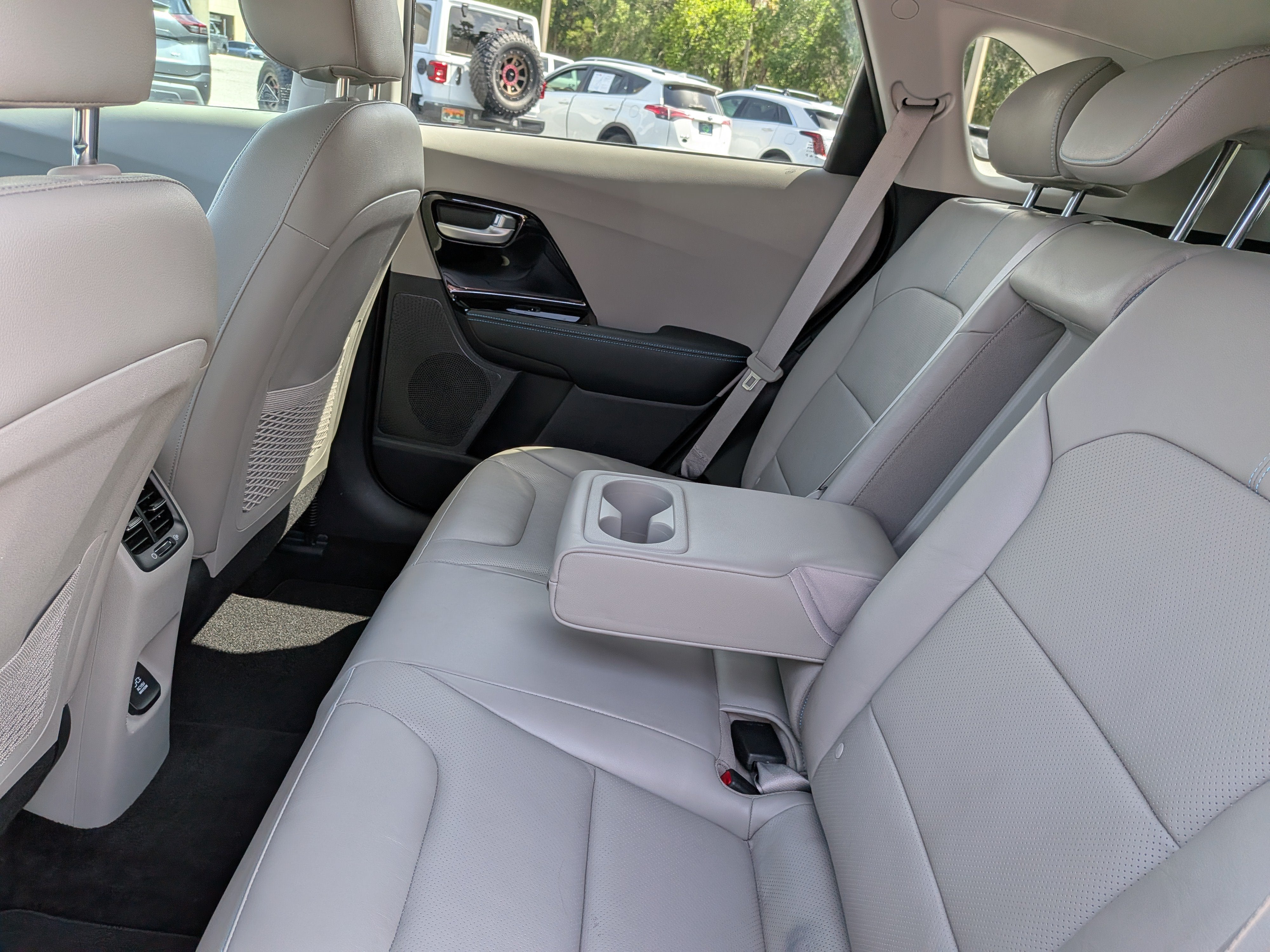 2019 Kia Niro Touring - Photo 16