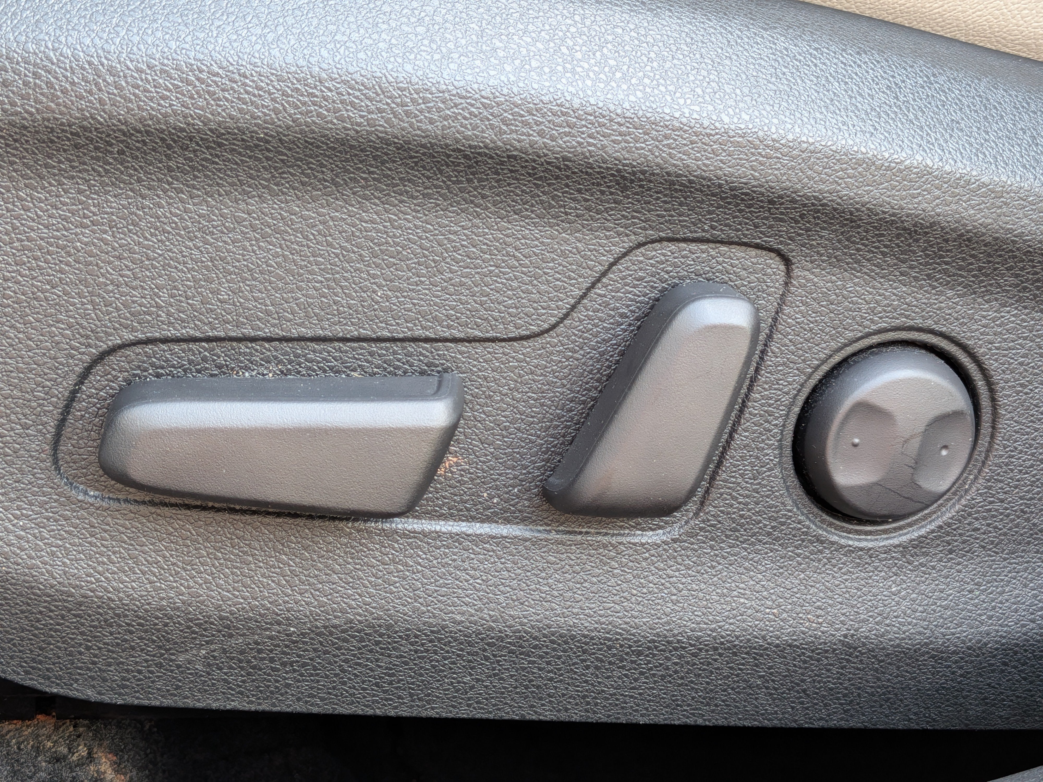 2019 Kia Niro Touring - Photo 21